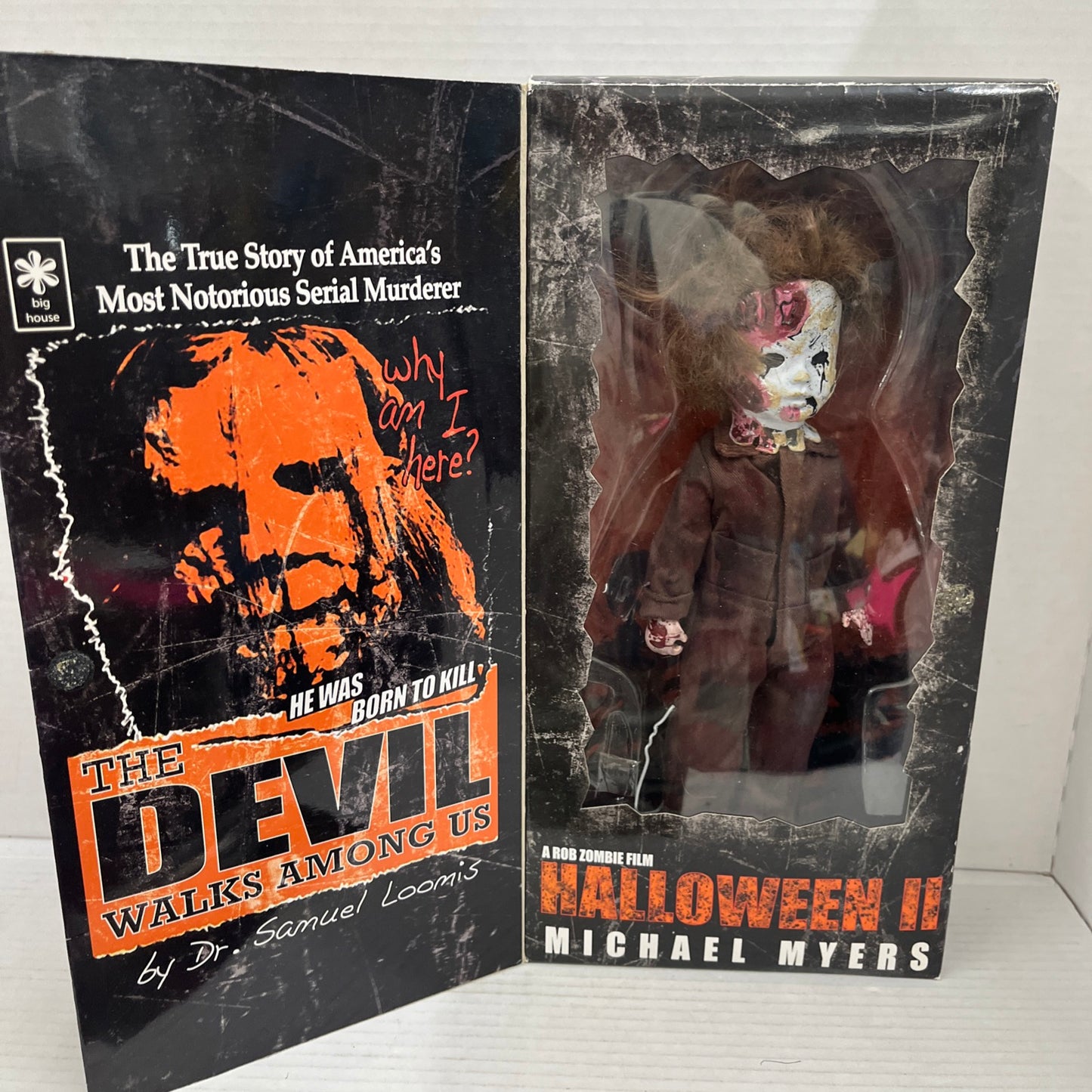 Rob Zombie's Halloween 2 Michael Myers Figure MEZCO neca Needs A Hair Brush