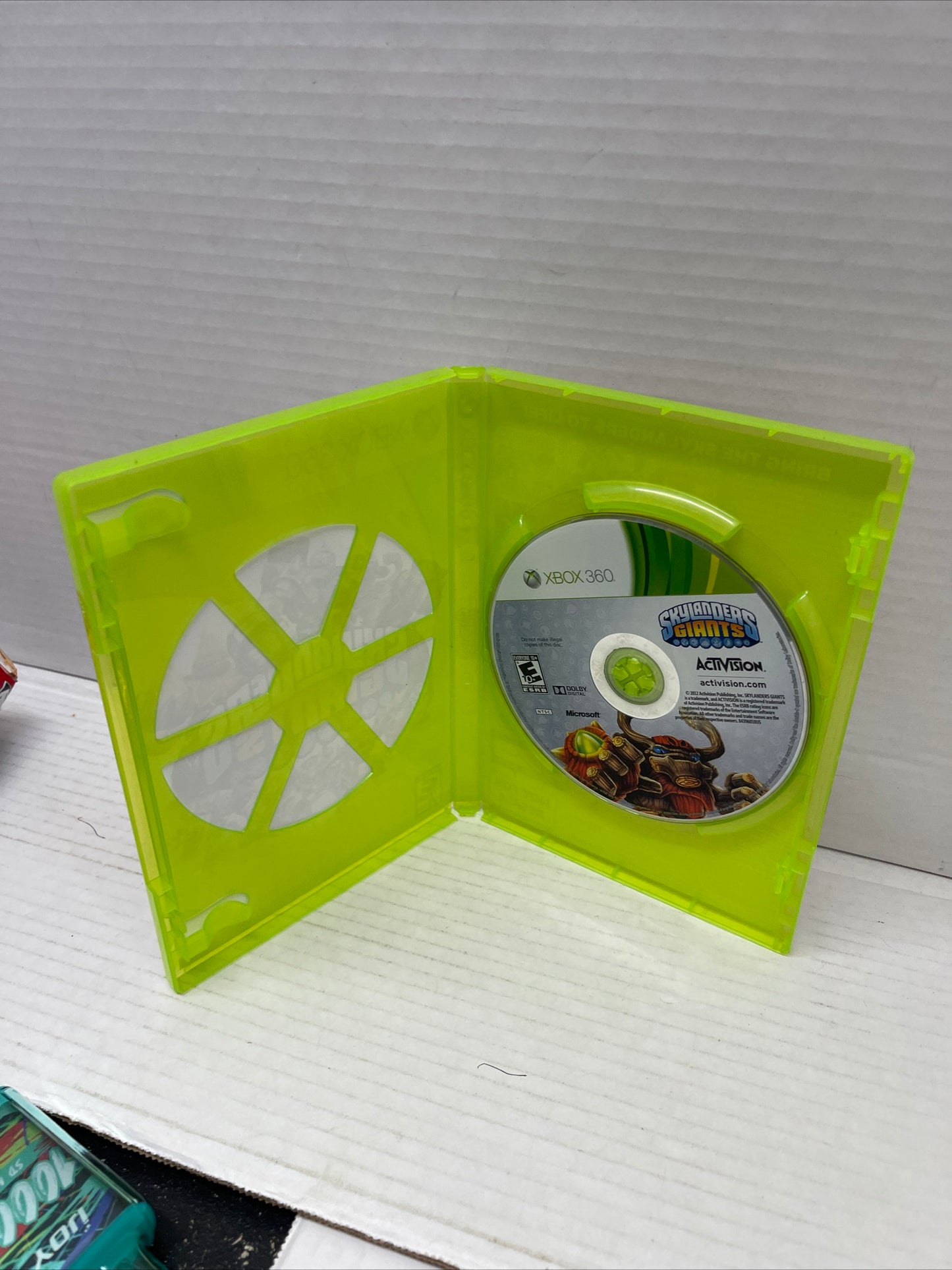 Skylanders: Giants (Microsoft Xbox 360, 2012)