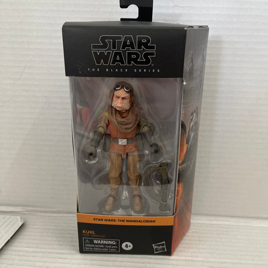 Hasbro Star Wars The Black Series The Mandalorian KUIIL Action Figure In Hand