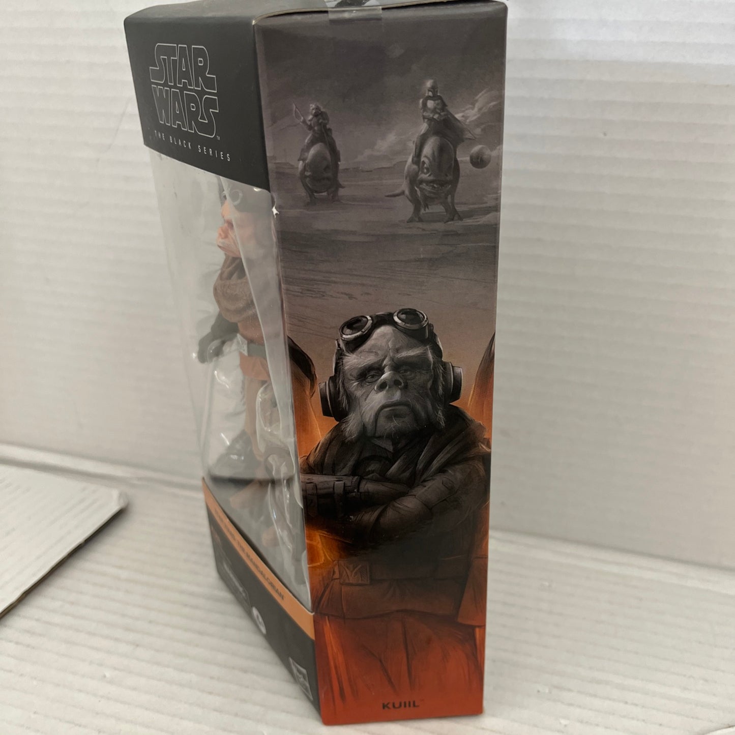 Hasbro Star Wars The Black Series The Mandalorian KUIIL Action Figure In Hand