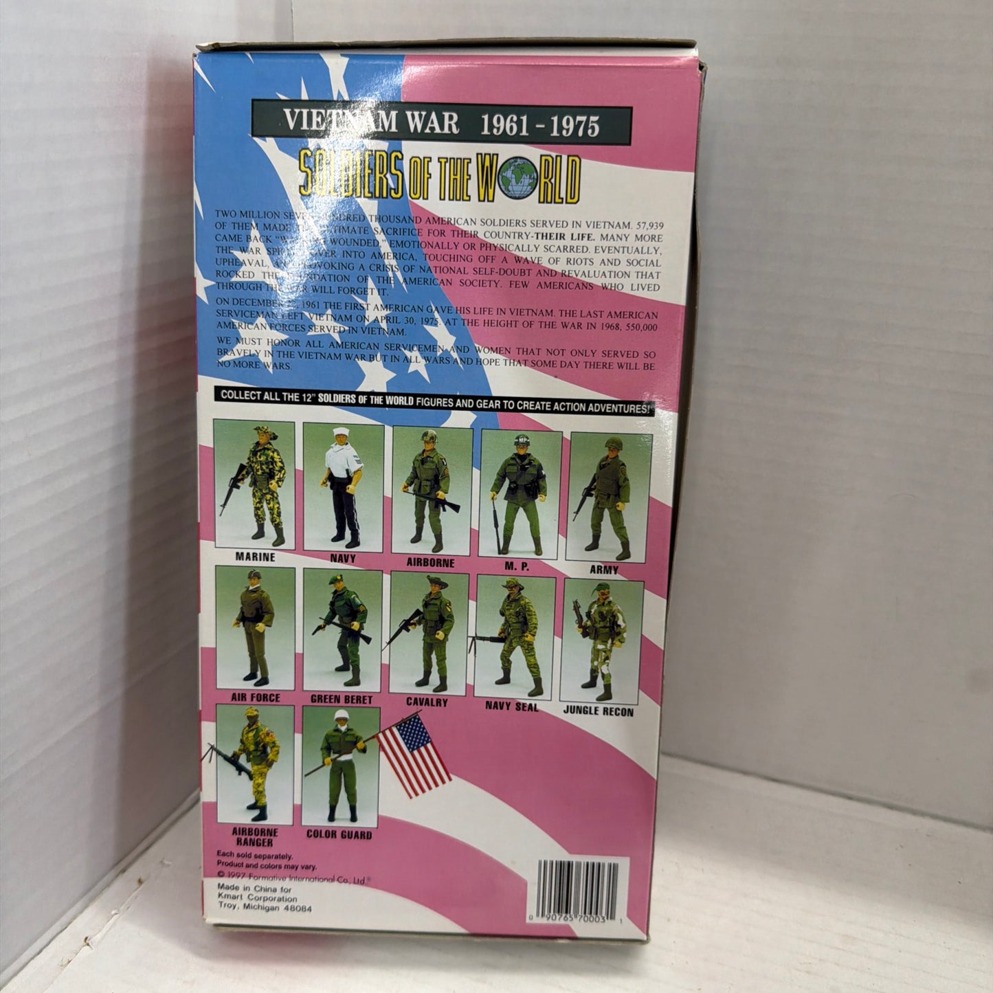 Soldiers of the World Vietnam War Color Guard 12" Figure 1997 NIB