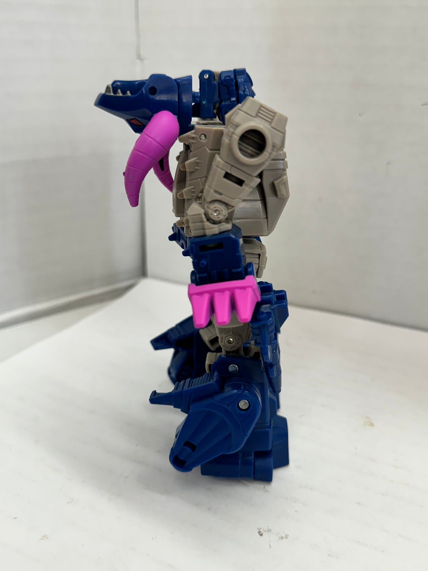 Transformers Age Of The Primes Horri-Bull complete Hasbro AOTP Deluxe Target