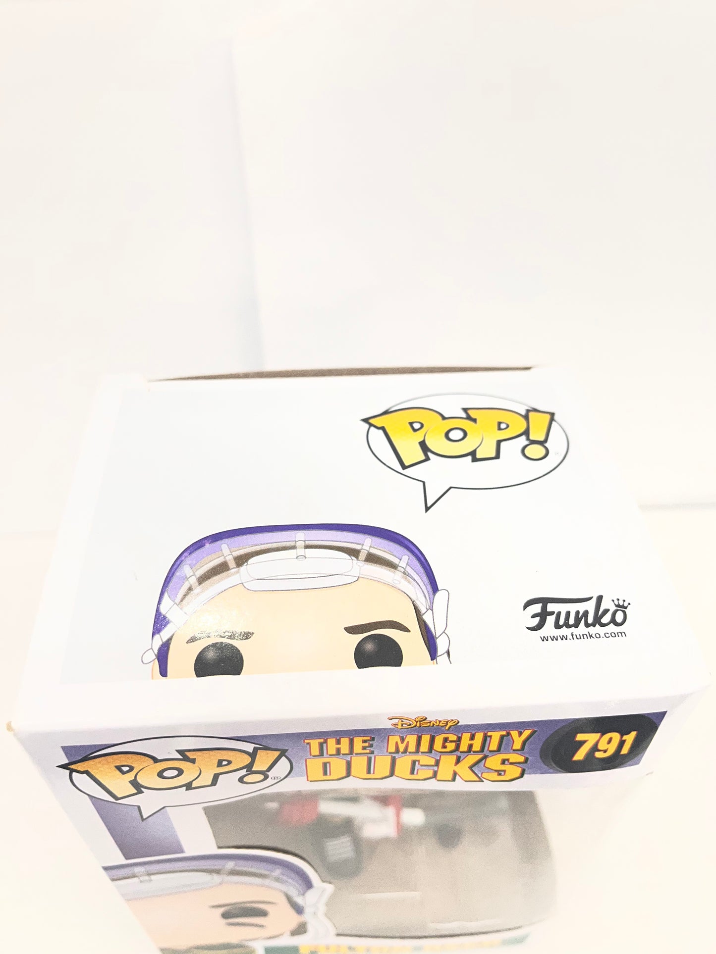 Funko POP! Disney Mighty Ducks Fulton Reed #791 Vinyl Figure