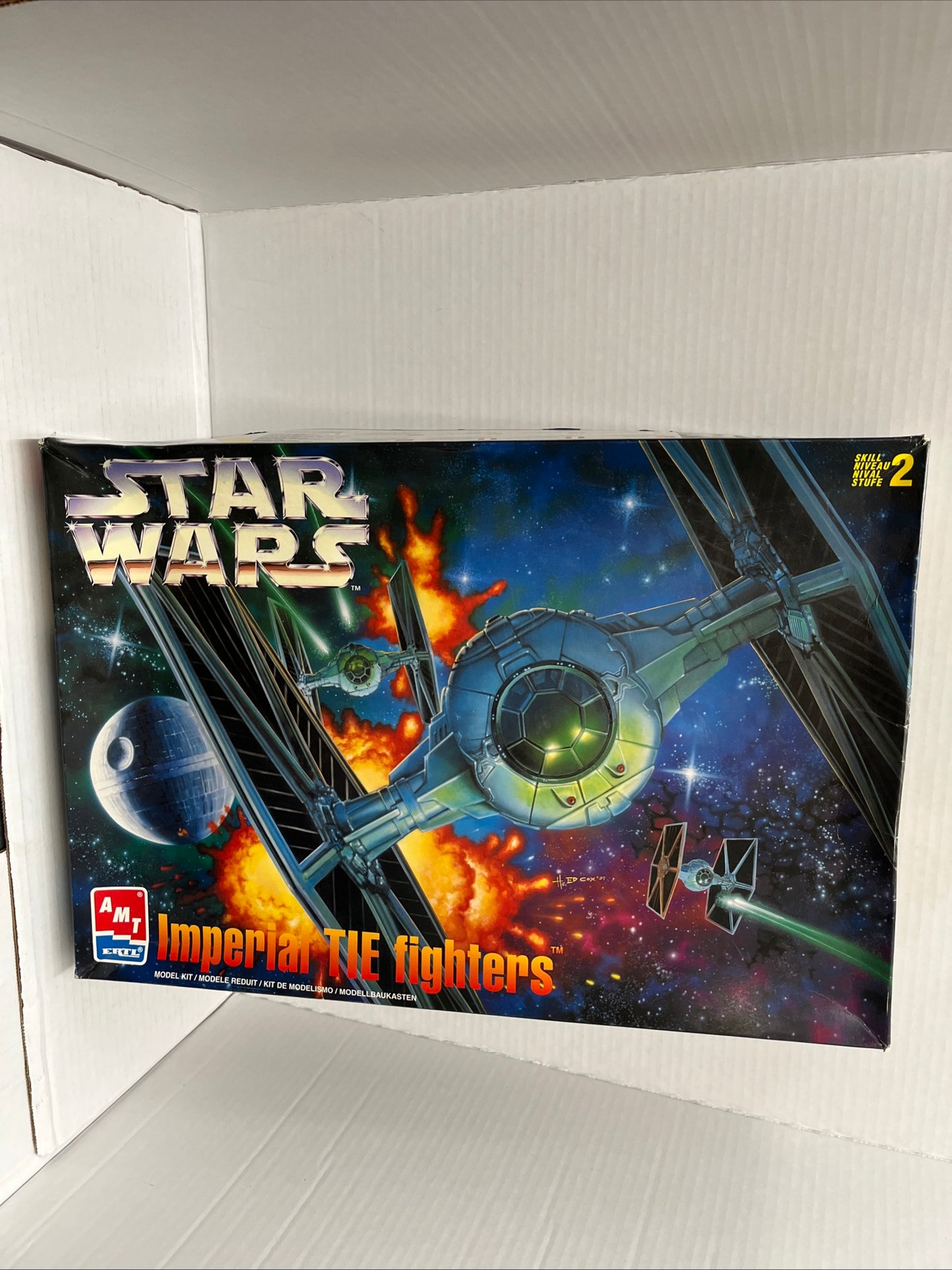 Star Wars IMPERIAL TIE FIGHTERS MODEL KIT # 8438 AMT Ertl NEW!!