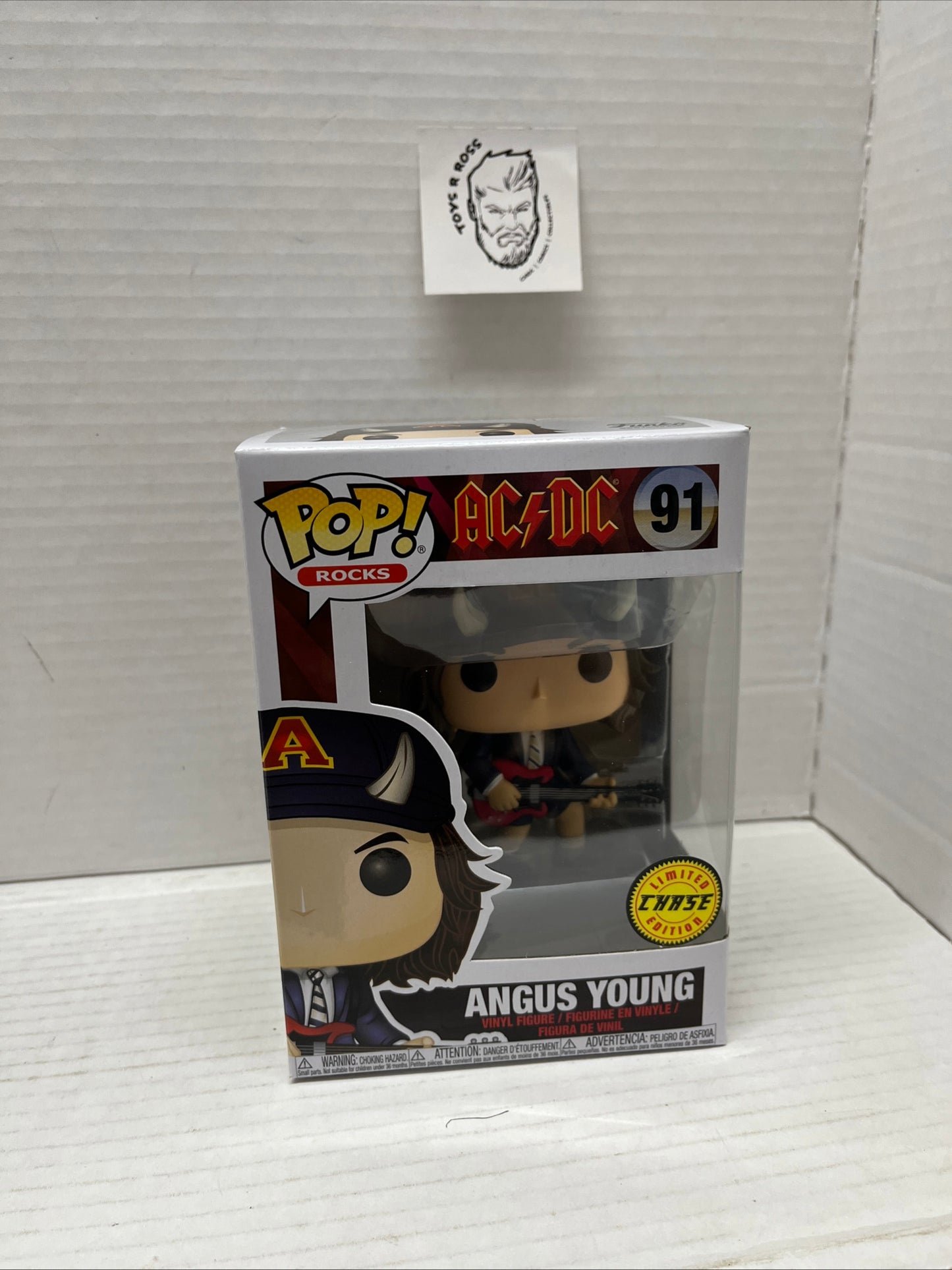 Funko Pop CHASE Rocks AC/DC - Agnus Young CHASE Vinyl Figure #91