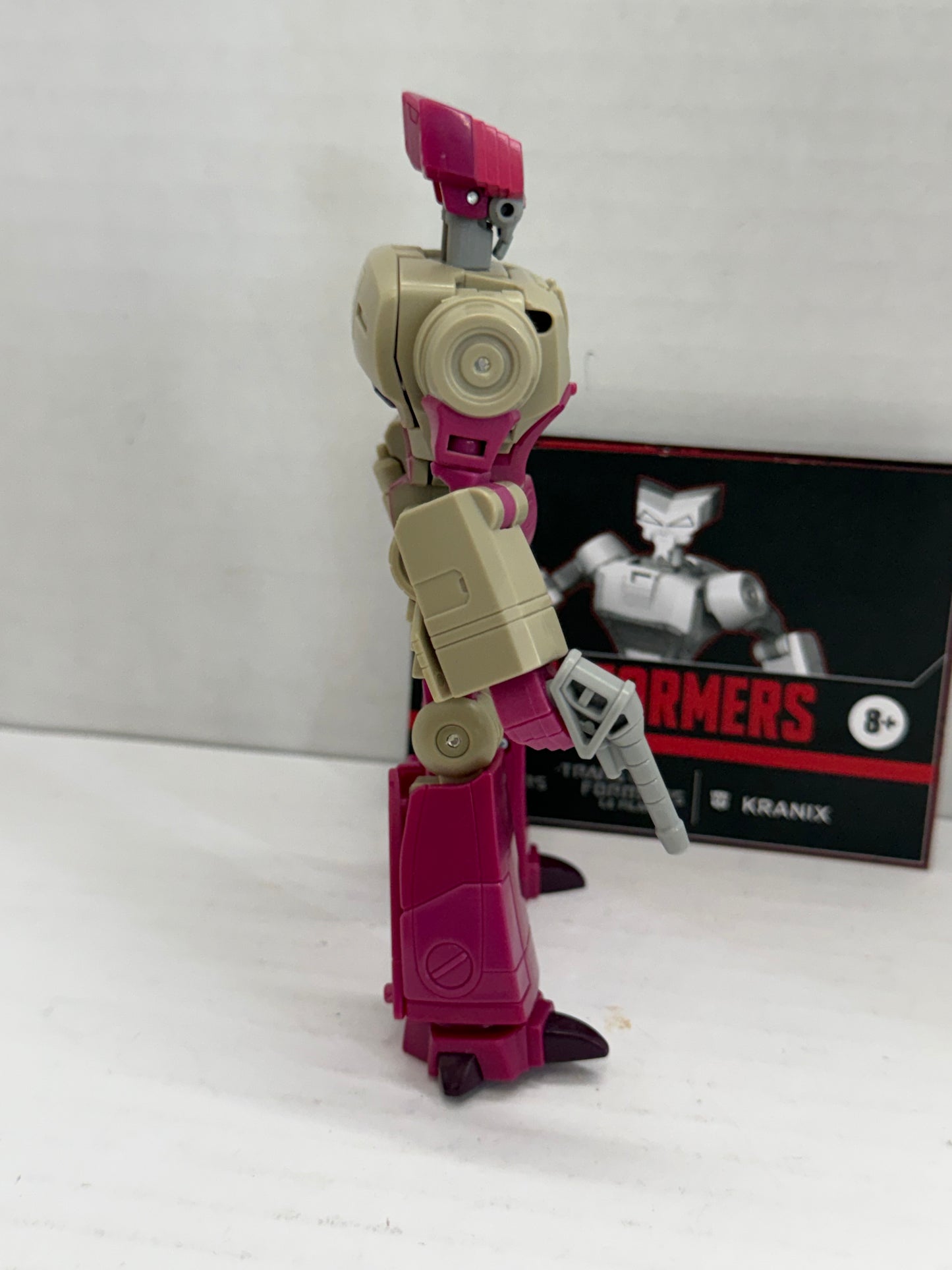The Transformers The Movie - Studio Series - Deluxe Class Kranix Action figure