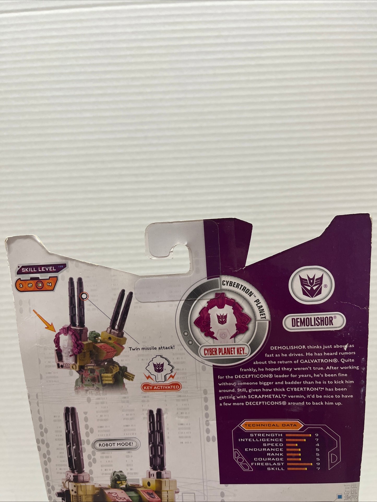 Hasbro Transformers Cybertron Deluxe Demolishor Action Figure