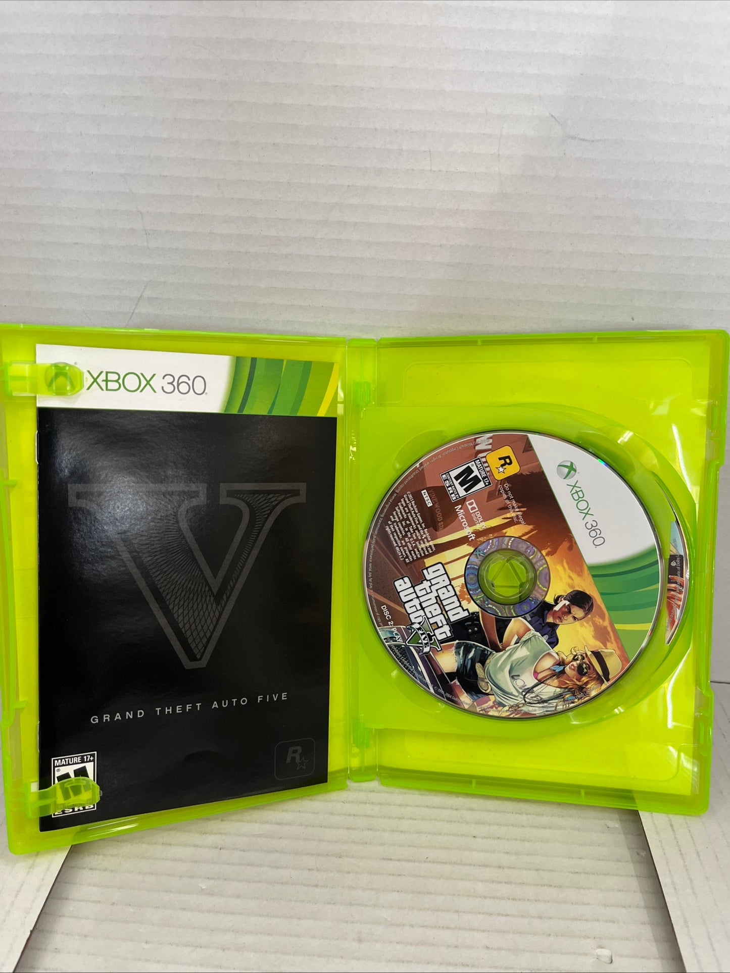 Grand Theft Auto V (Microsoft Xbox 360, 2013)
