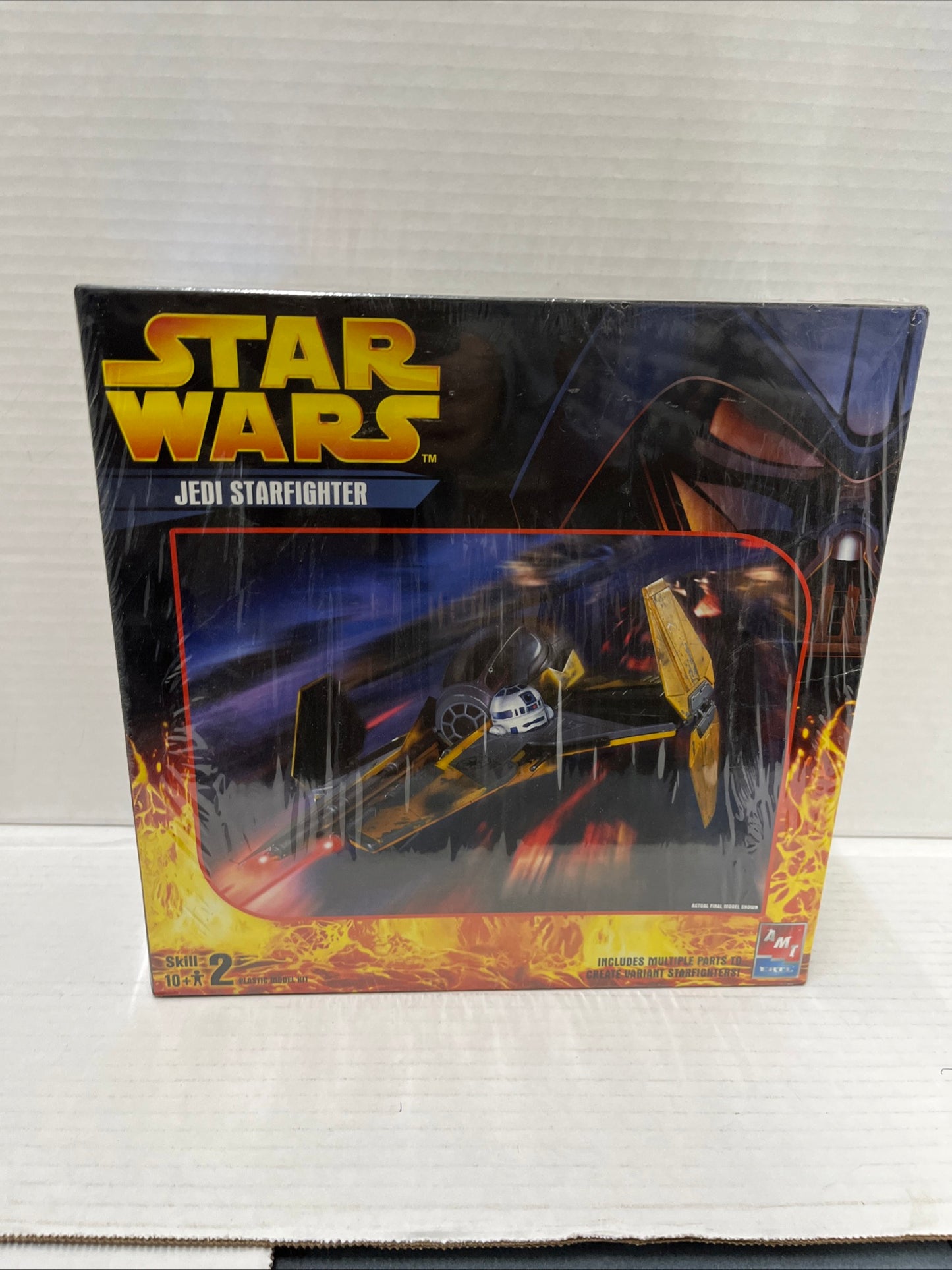Star Wars Jedi Starfighter Plastic model Kit 38314, 2005