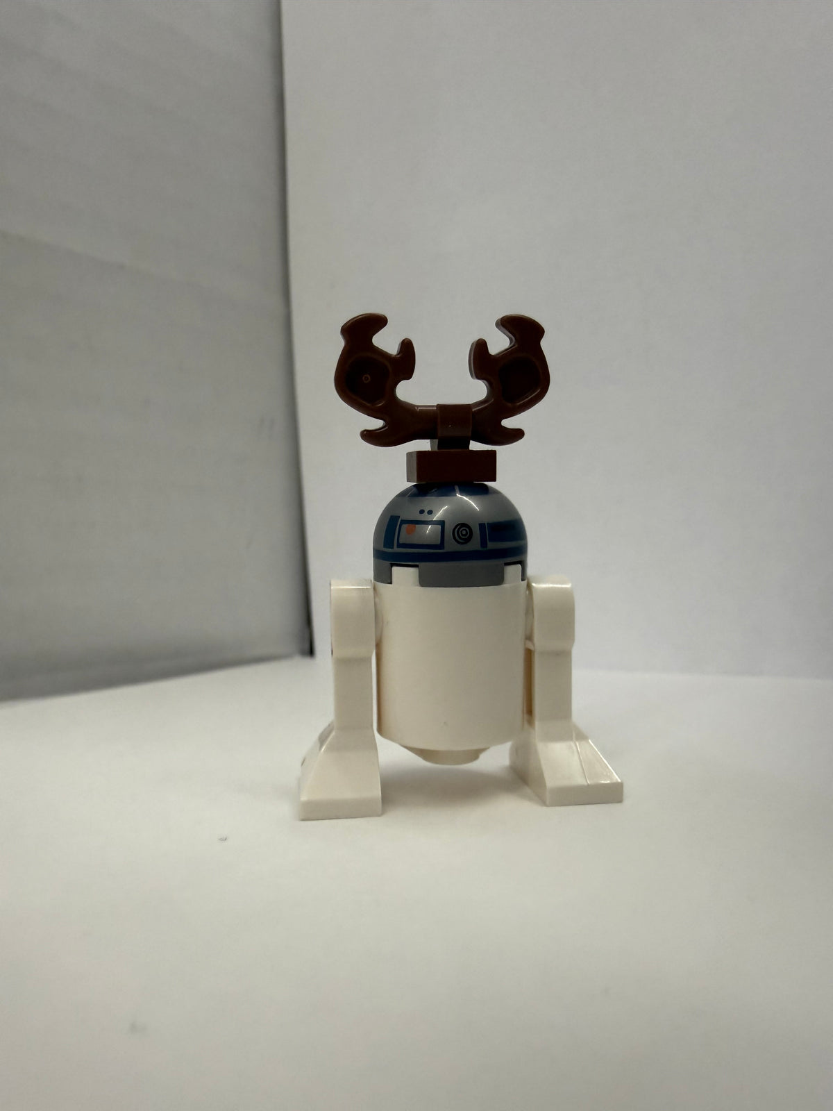 LEGO Star Wars Christmas - Rare - R2-D2 Reindeer Minifig From 75146