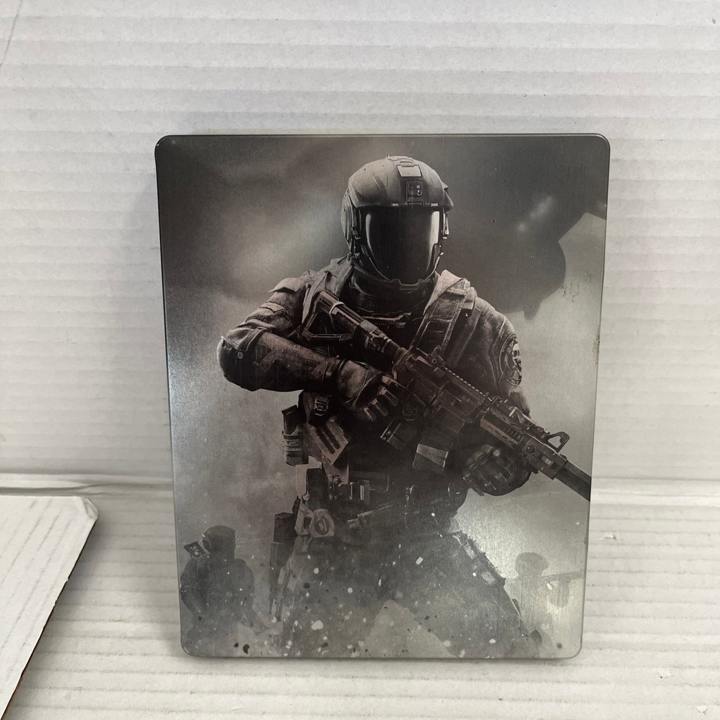 Call of Duty: Infinite Warfare - Legacy Pro Edition Steelbook - Xbox One, 2016