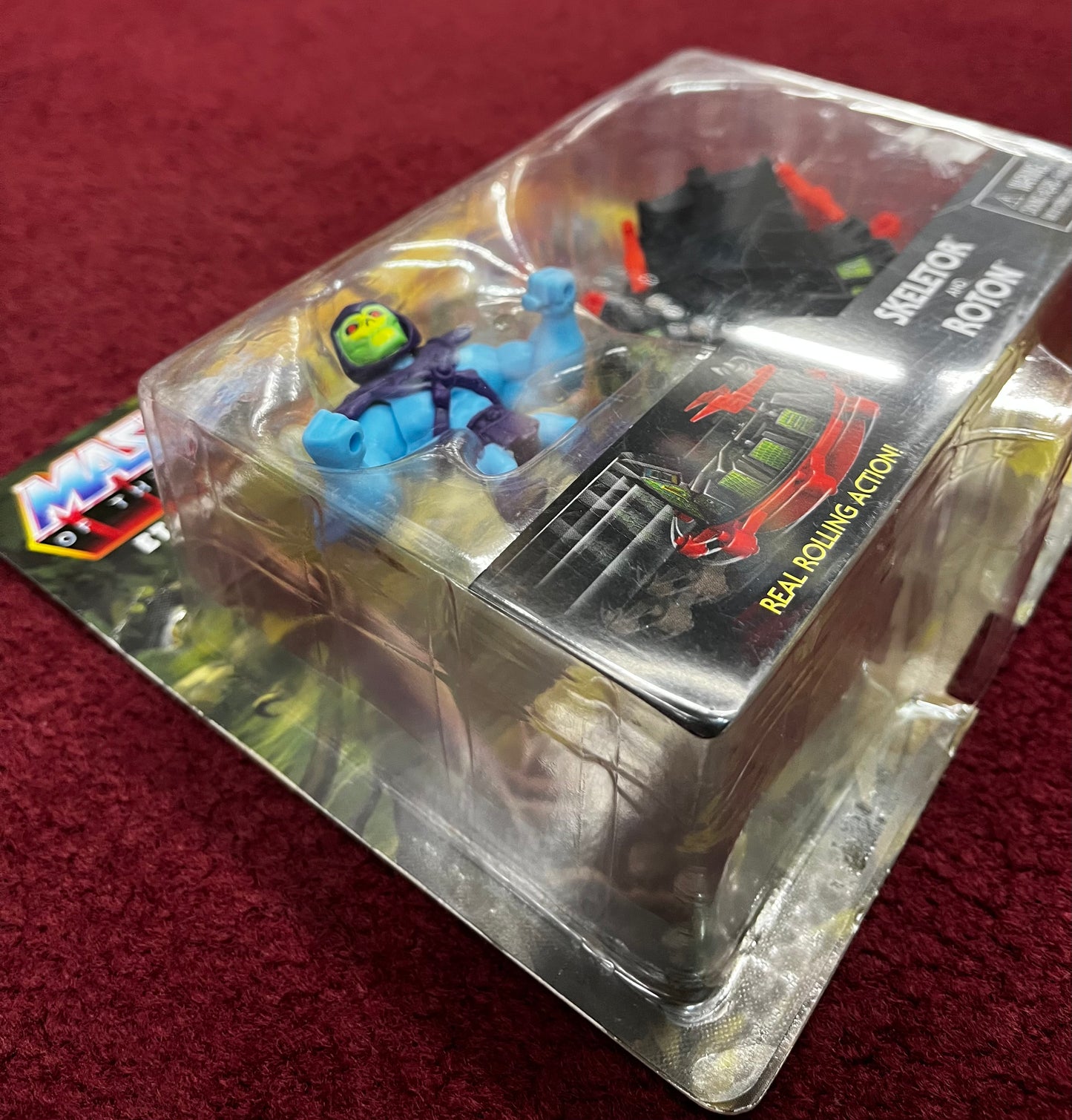 Masters Of The Universe Eternia Skeletor Roton Set