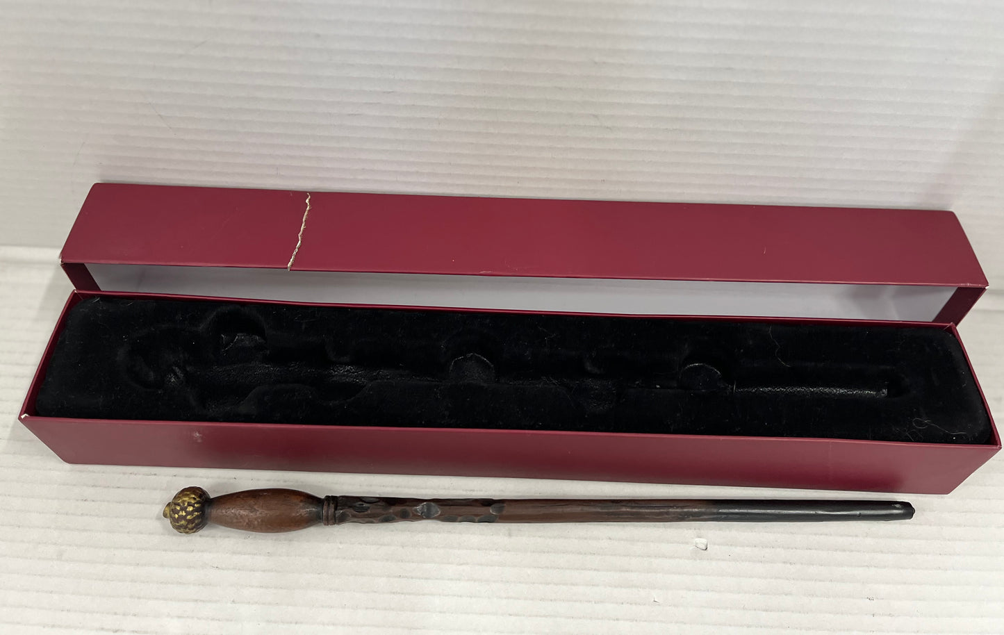 Ollivanders Ivy 11 Wand NO MAP Wizarding World of Harry Potter