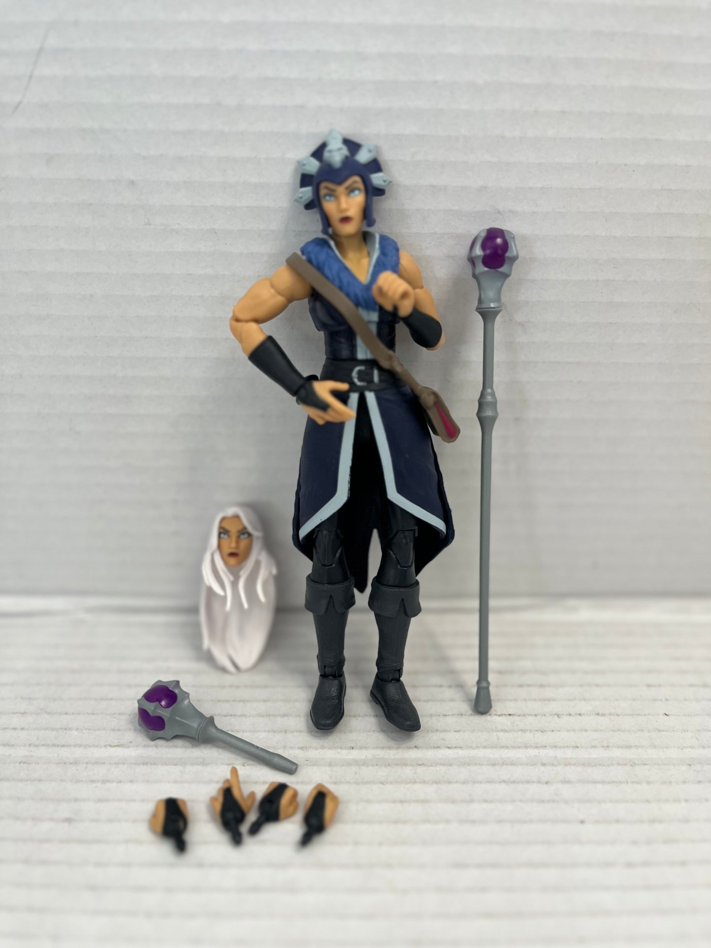 Mattel Masters of the Universe Masterverse Revelation Evil-lyn Figure Complete