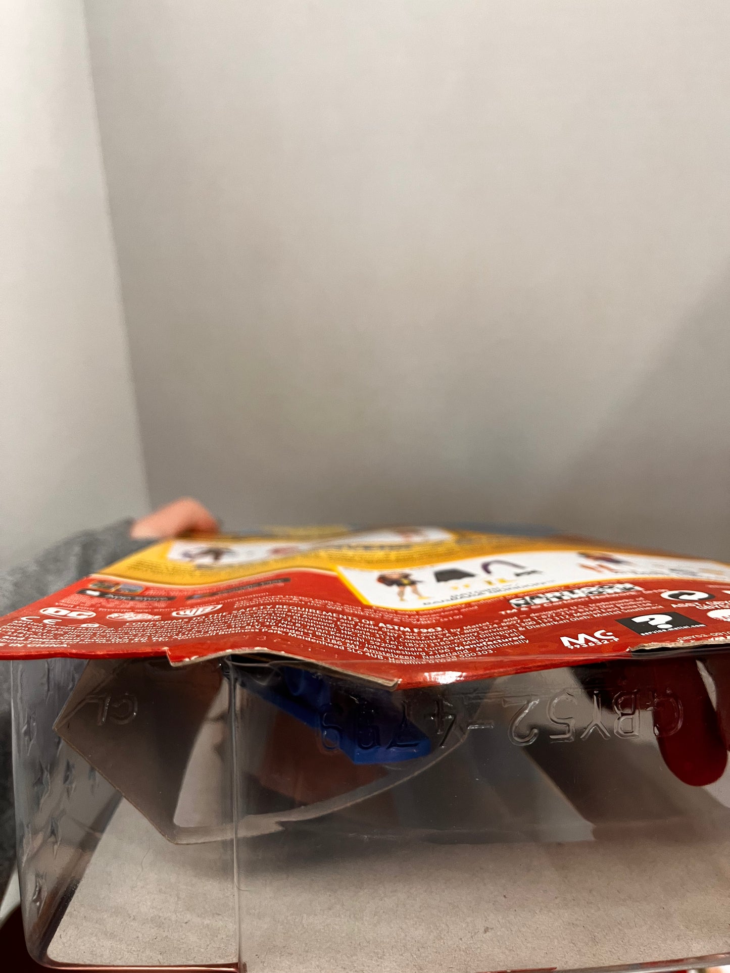 New DC Super Hero Girls Teen to Super Life Supergirl Doll