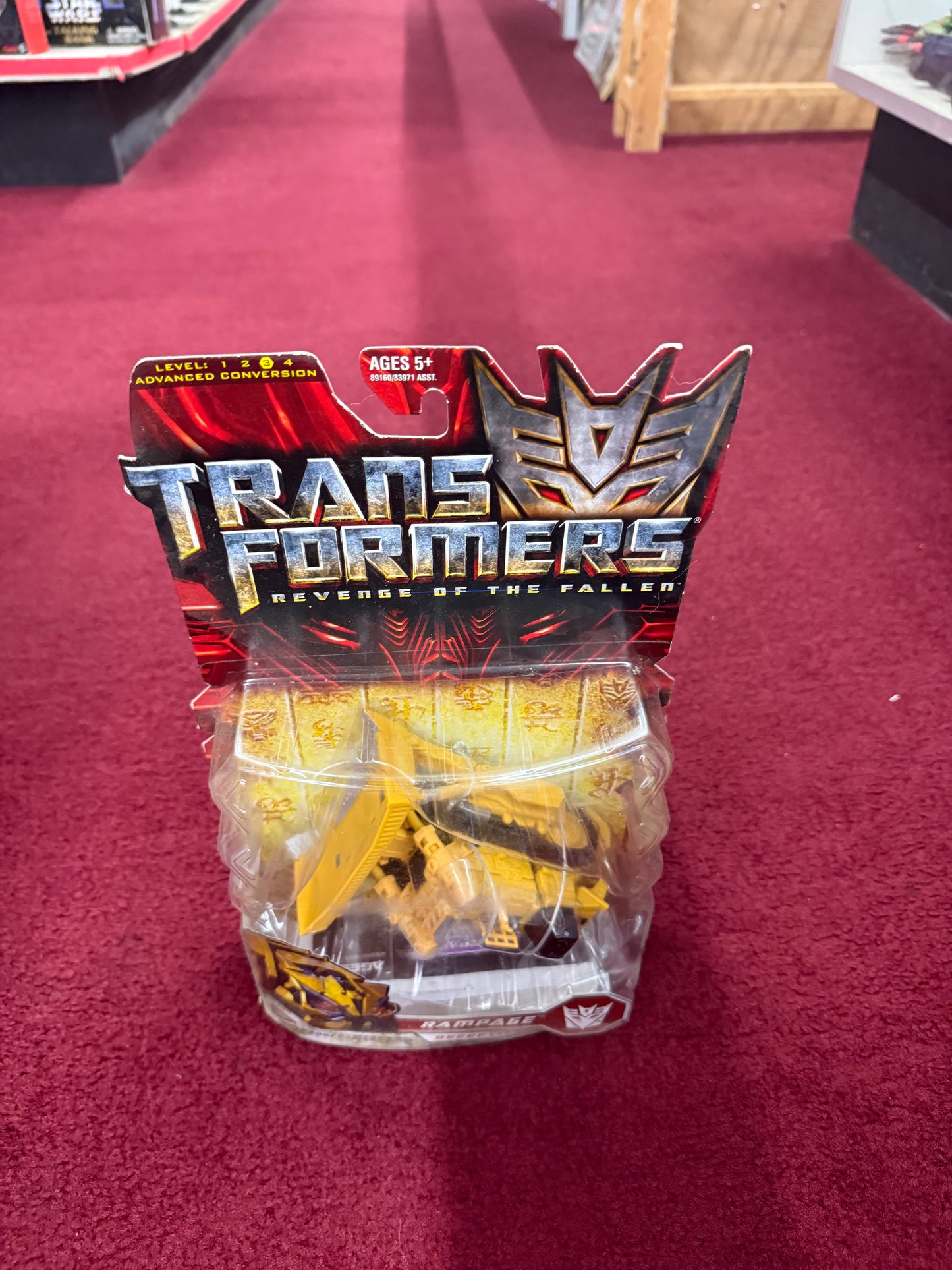 Transformers Revenge of the Fallen Deluxe Rampage Figure New w Package Damage