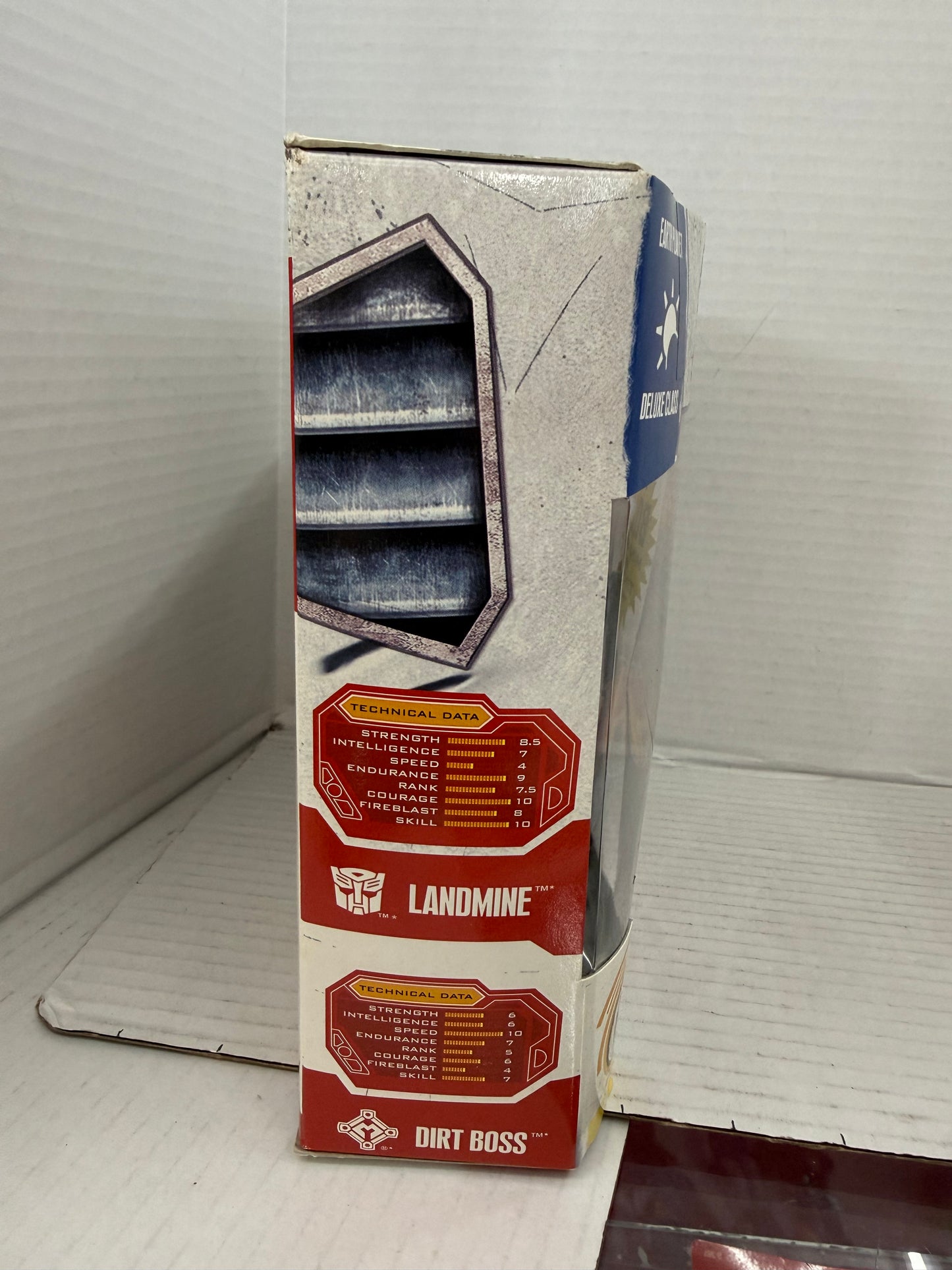 Transformers Cybertron Robots In Disguise Landmine with Dirt Boss MISB