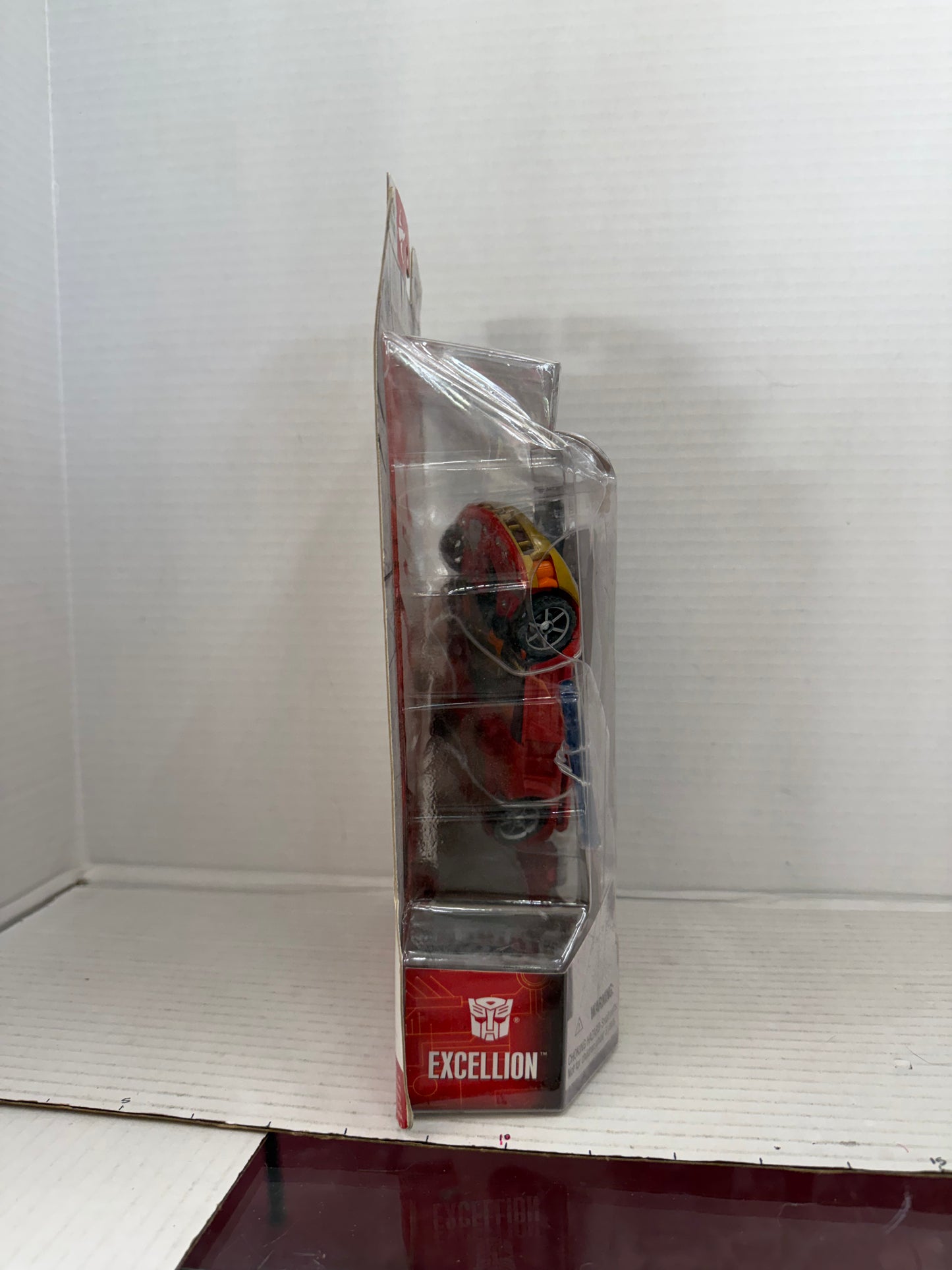 Hasbro Transformers Cybertron Deluxe Excellion Action Figure MOC 2006