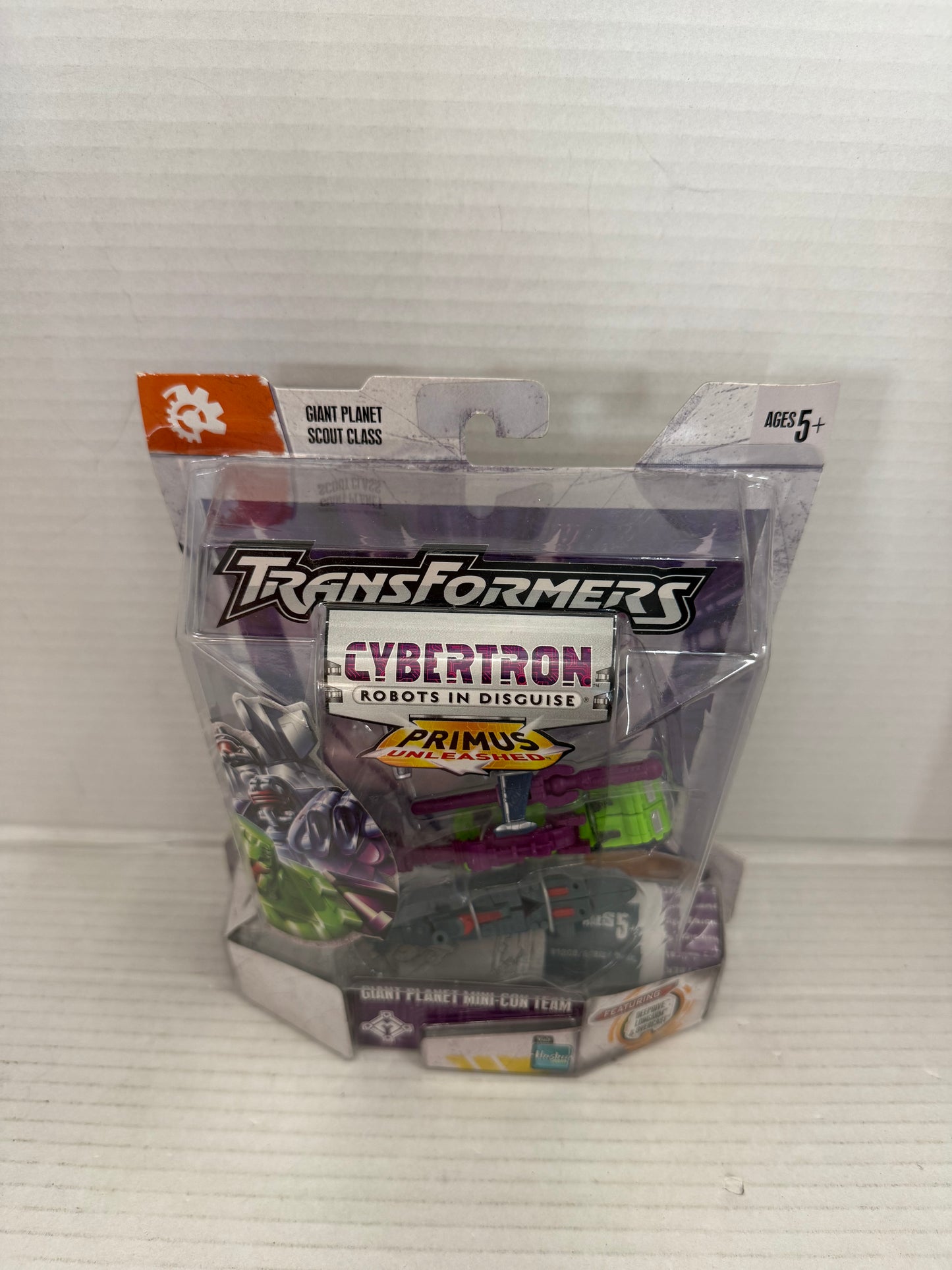TRANSFORMERS CYBERTRON PRIMUS Giant Planet Mini Con Team, Never opened 2006