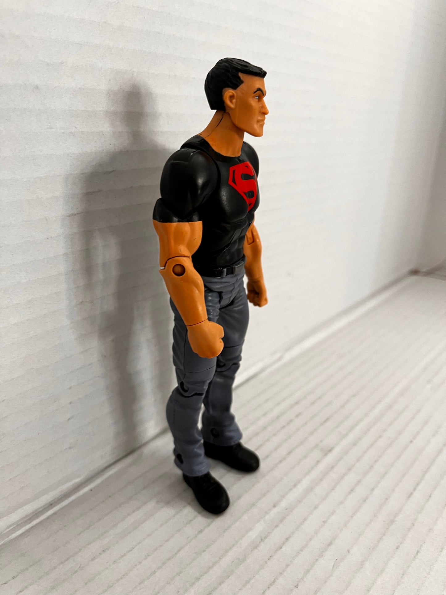 DC Universe Classics Signature Collection Connor Kent Superboy Loose