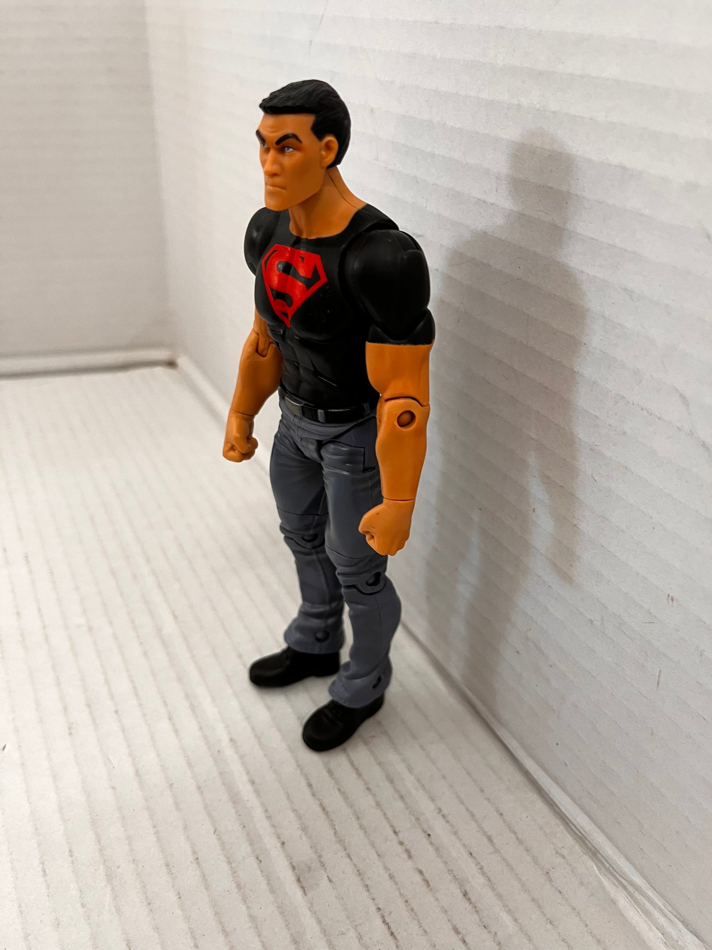 DC Universe Classics Signature Collection Connor Kent Superboy Loose