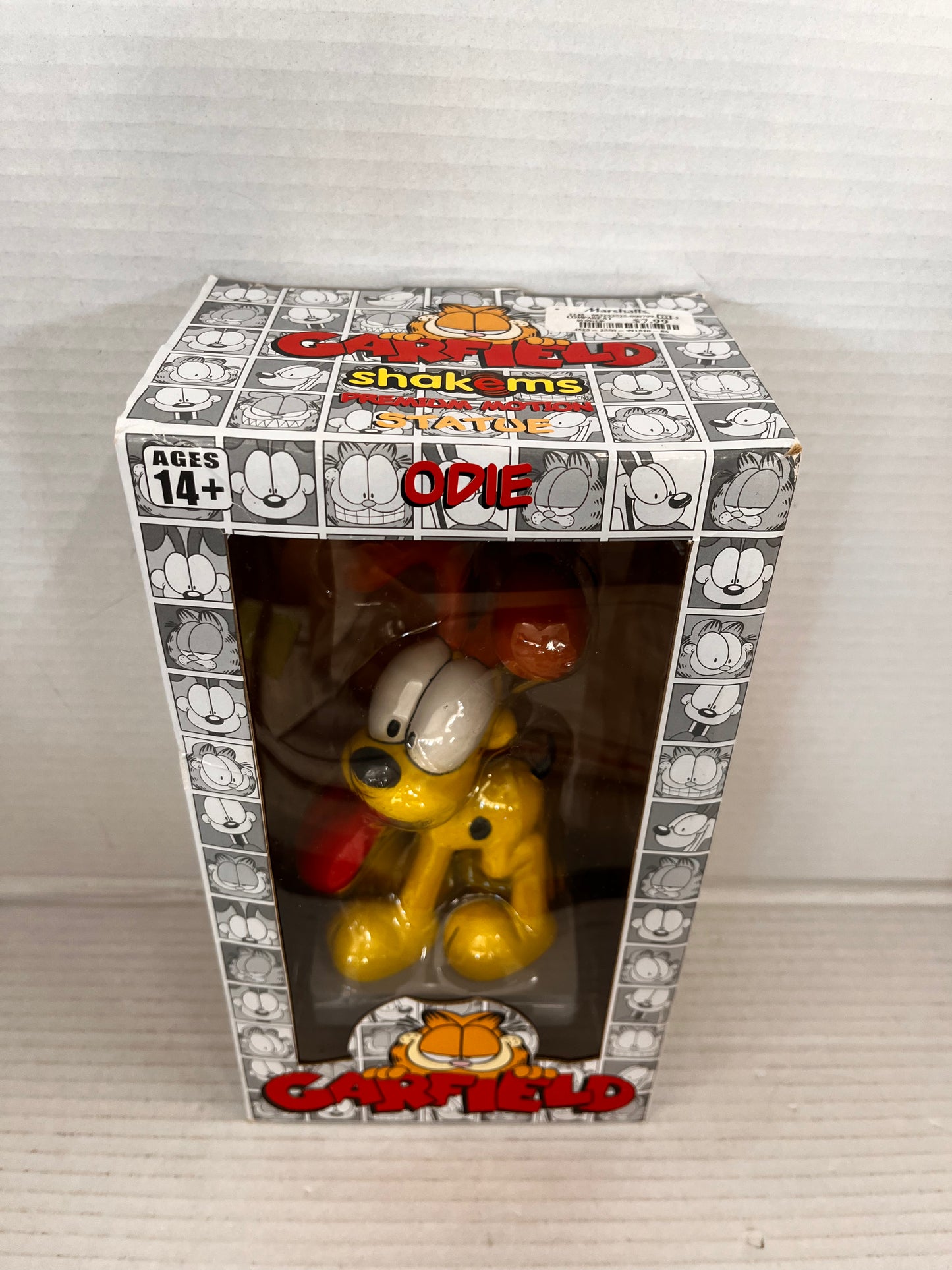Factory Entertainment: Garfield - Odie Shakems Collectible Figure