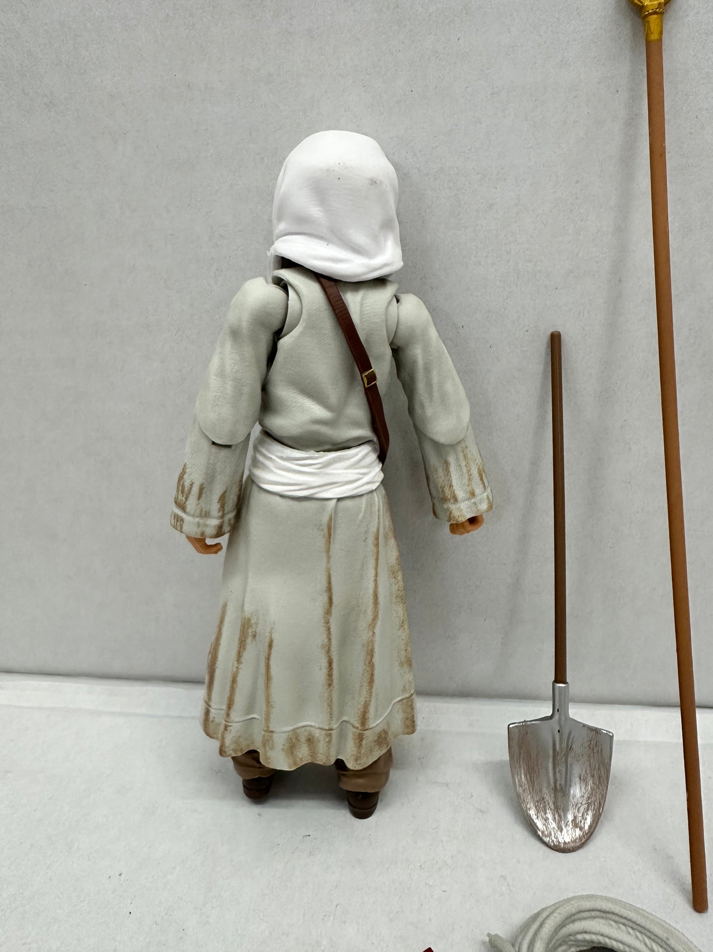 Indiana Jones Adventure Series Map Room Indiana Jones 6" Figure - LOOSE