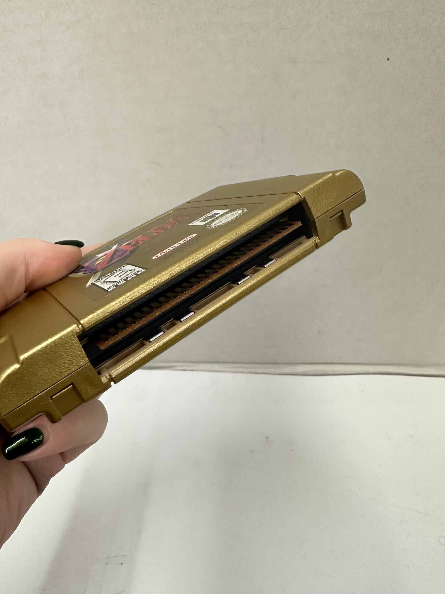 The Legend of Zelda: Ocarina of Time Nintendo 64 N64 Gold Collector's Edition