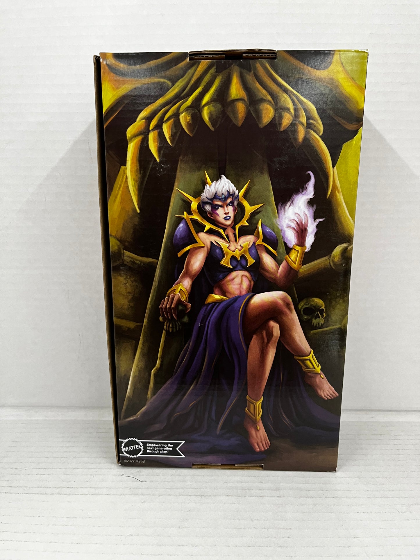 Masters of the Universe Masterverse Dark-Lyn Deluxe 7.5" Action Figure w/ Shipper Sleeve