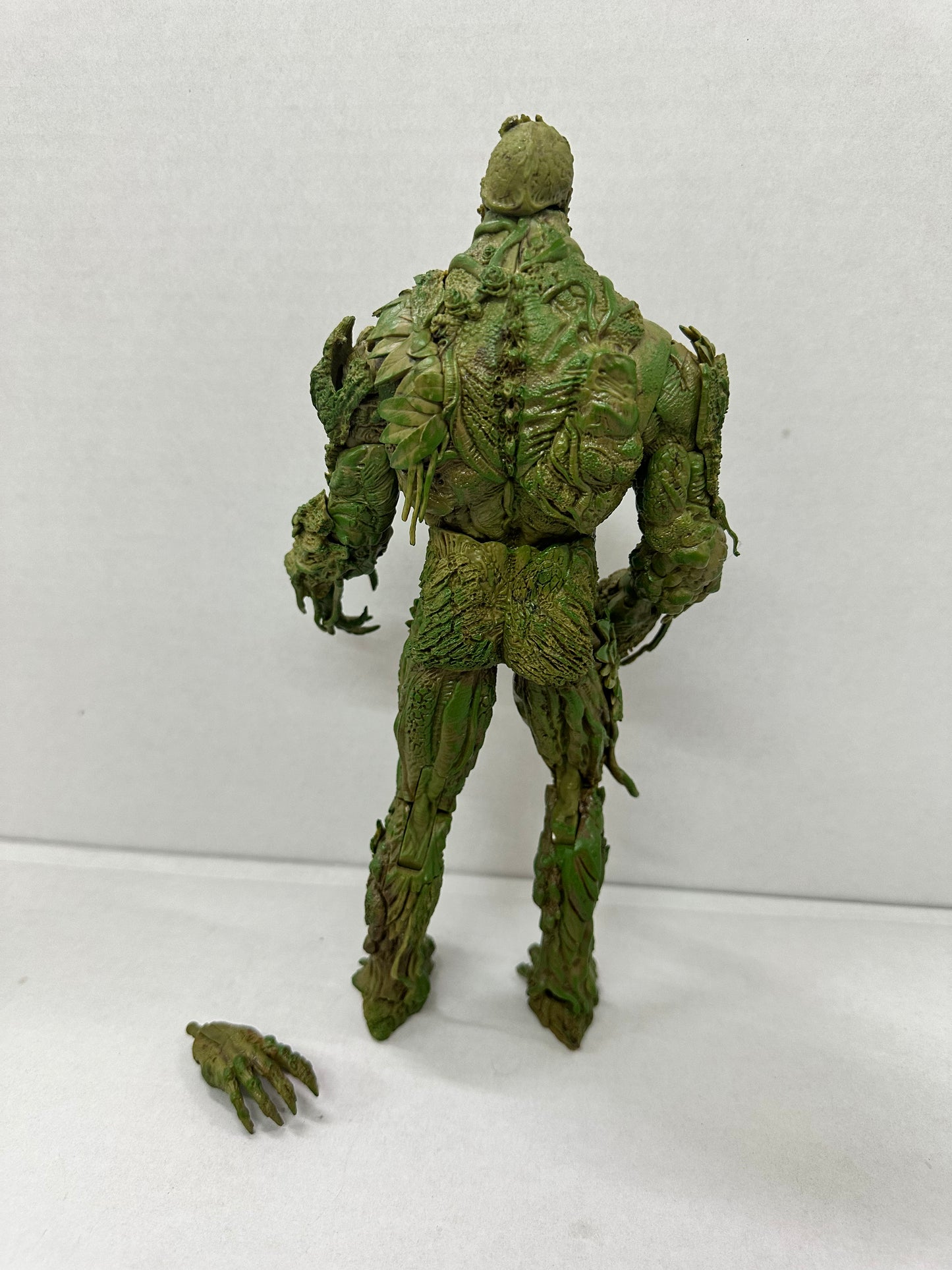 Mcfarlane Toys Action Figure DC Multiverse Swamp Thing Megafig Loose Complete