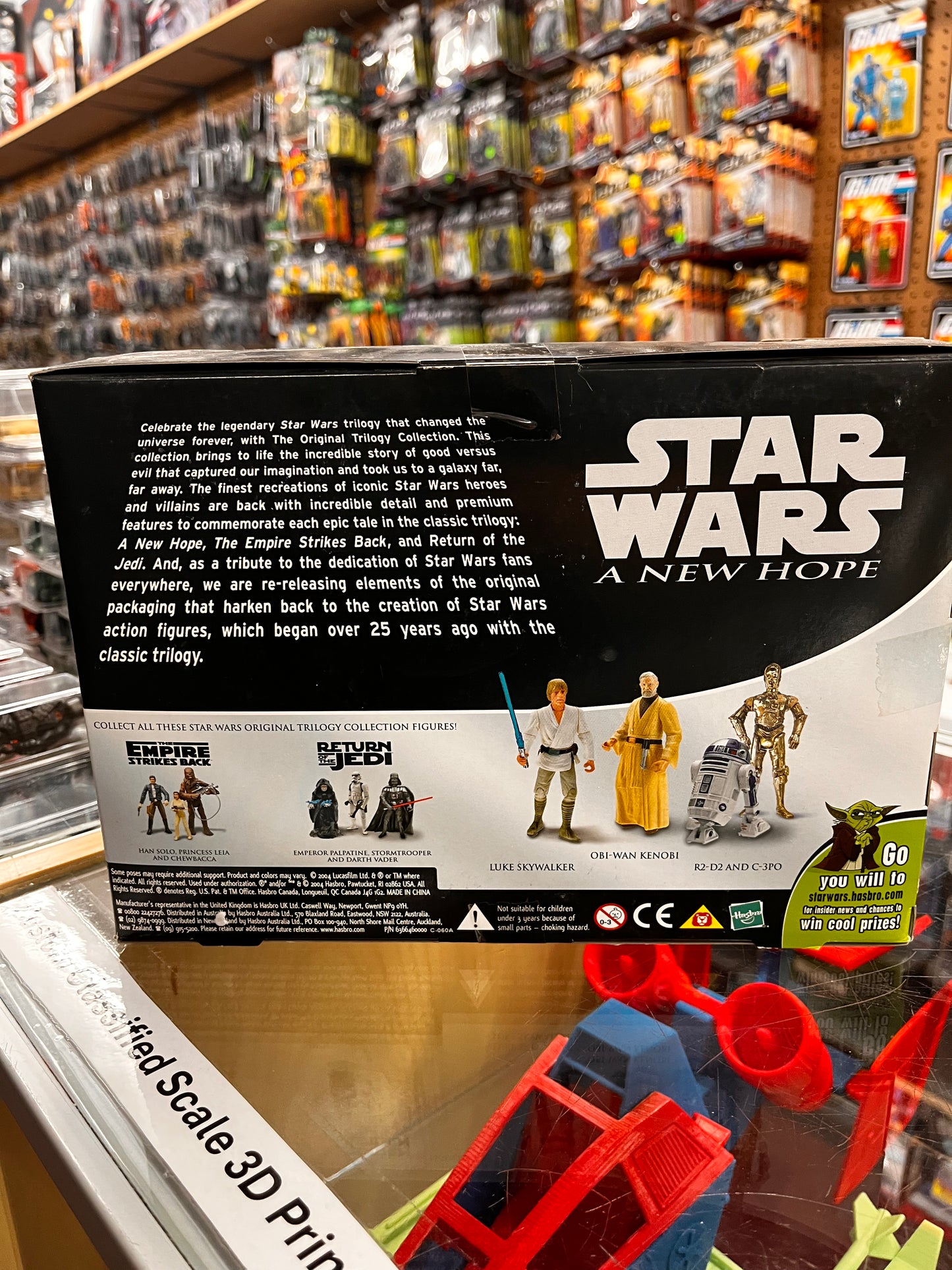 Star Wars Commemorative Trilogy- Luke Skywalker, Obi-Wan Kenobi, C-3PO R2-D2