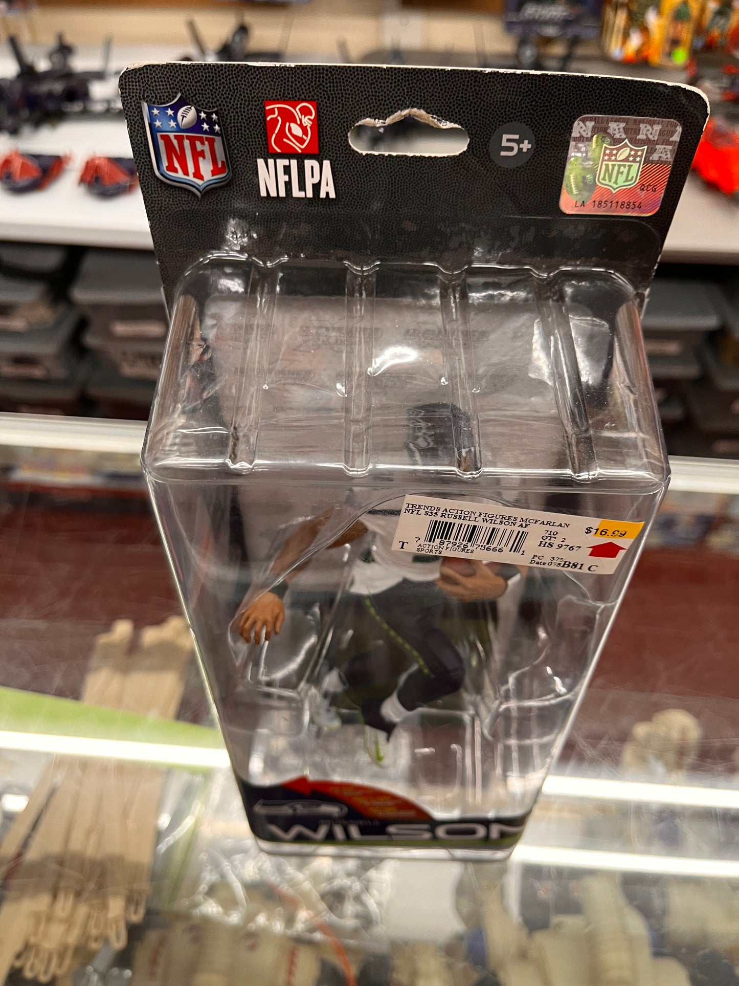 McFarlane 2014 Russell Wilson Quarterback Seattle Seahawks NFL series 35 NIB