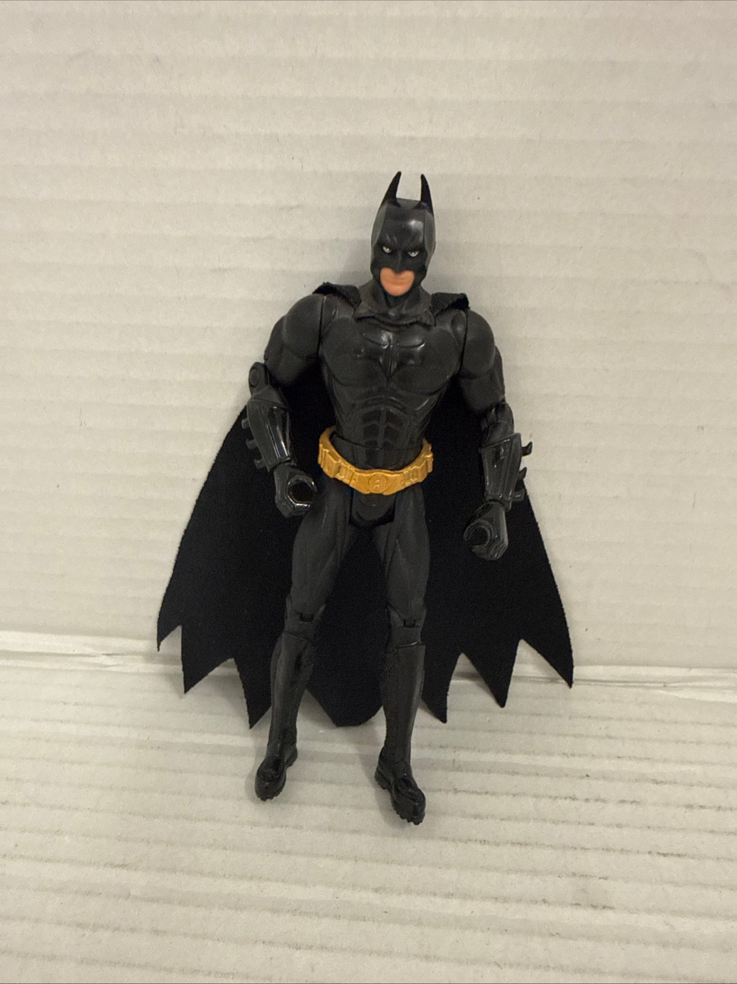 Mattel Batman Begins Battle Gear Batman 2005 5.5" Adjustable Action Figure Loose