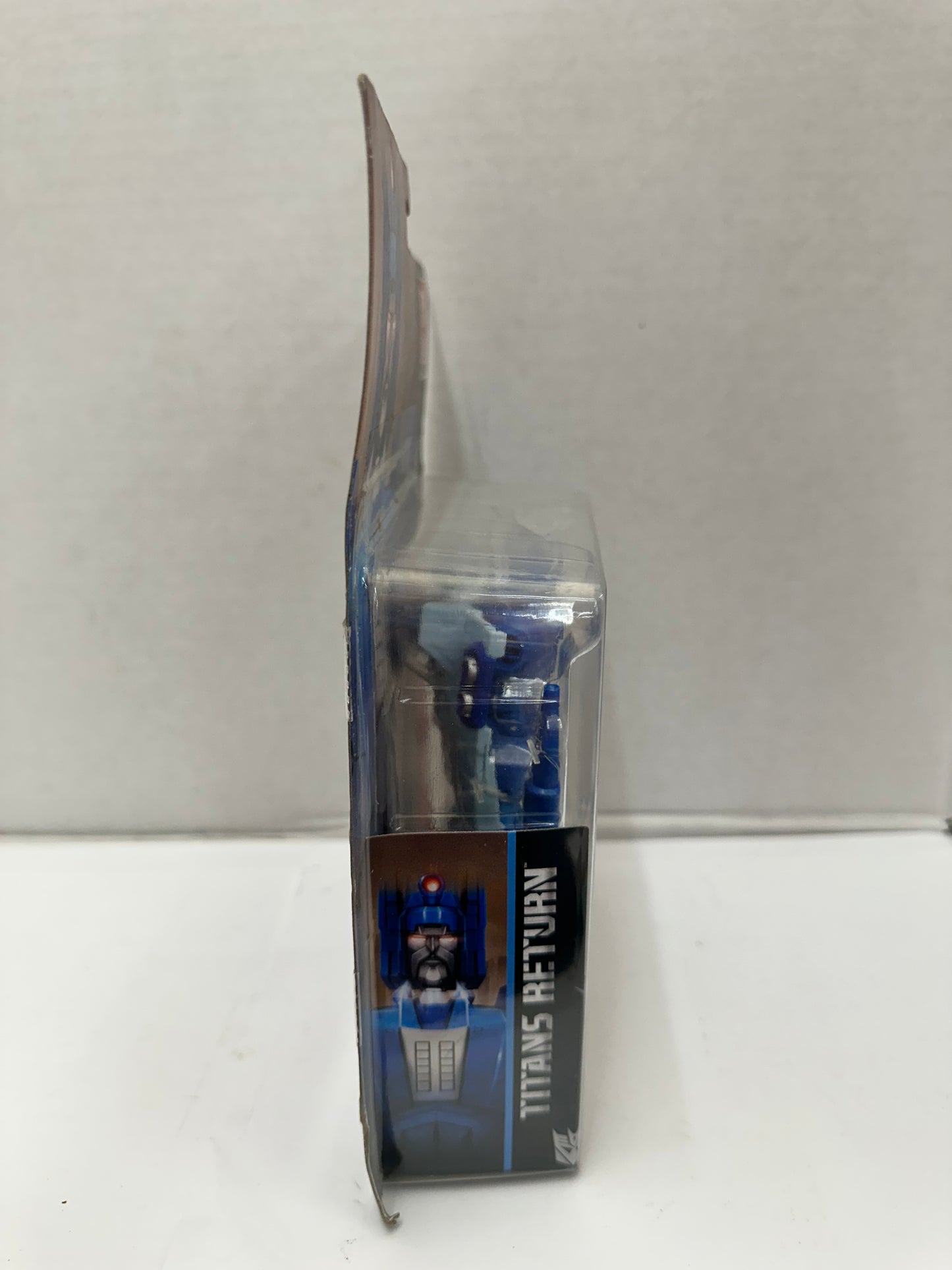 Transformers Titan Returns SCOURGE w/ FRACAS Deluxe Class