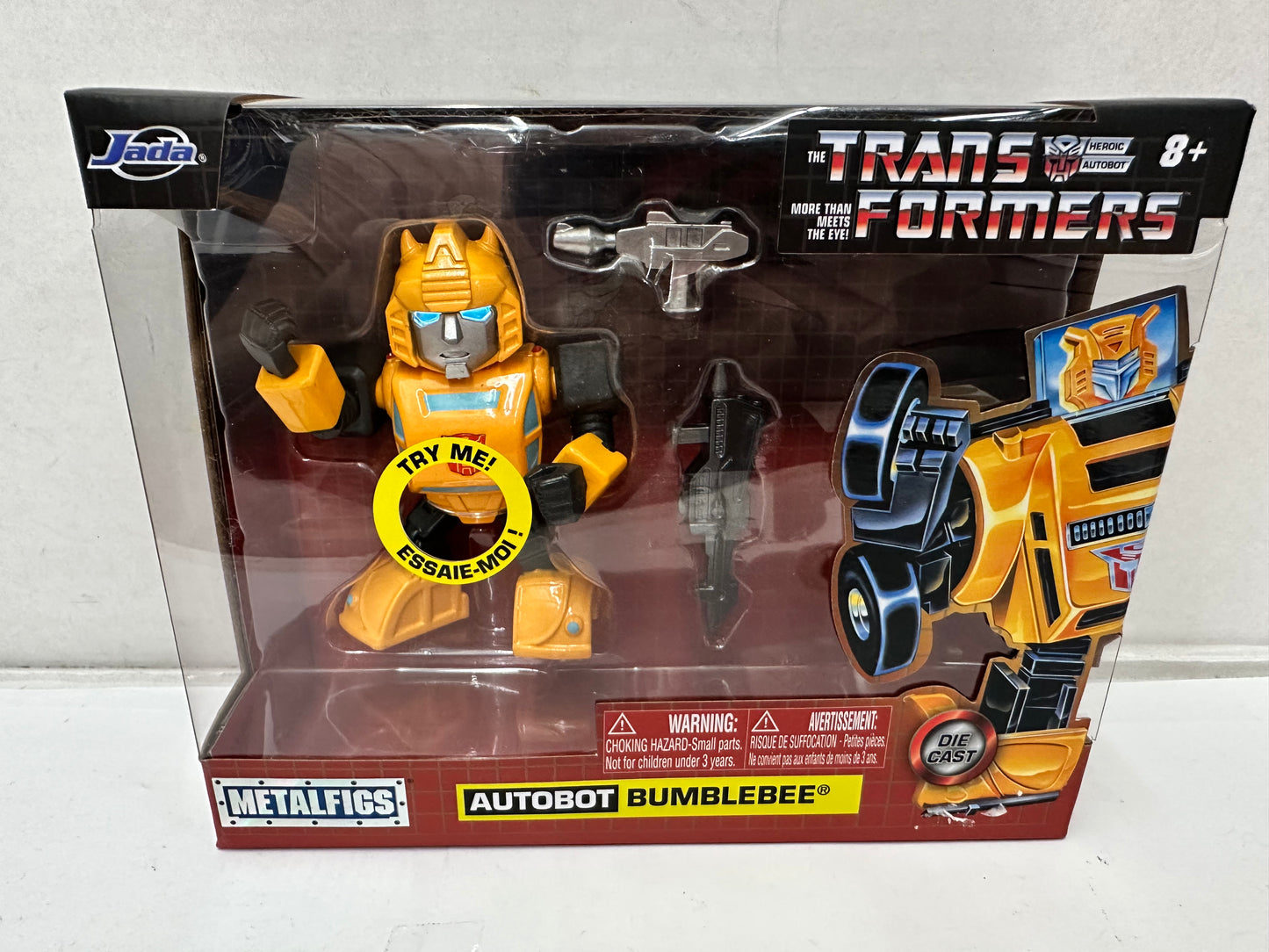 Jada Toys - 4 Transformers - G1 Bumblebee (Light Up) Figure