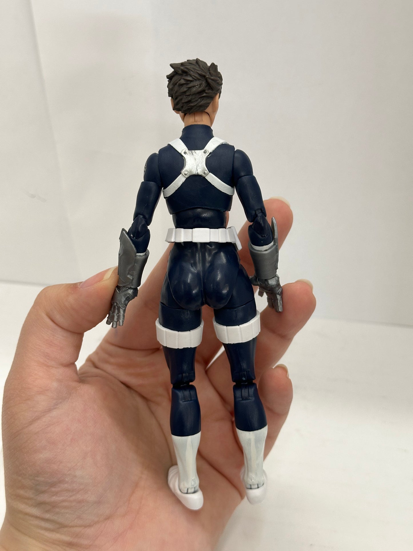 Marvel Legends QUAKE CONTROLLER BAF WAVE LOOSE 6” Action Figure