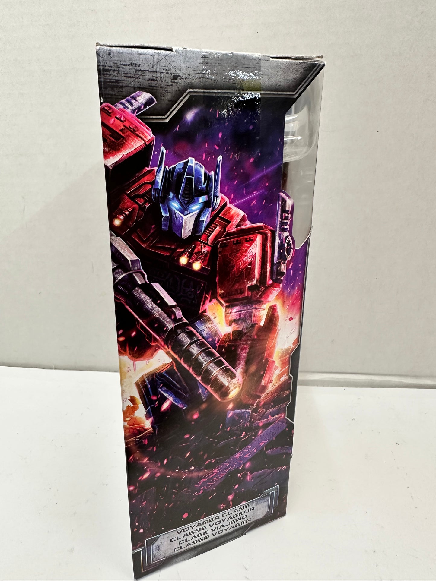 Transformers Generations War for Cybertron: Siege Voyager Class Optimus Prime