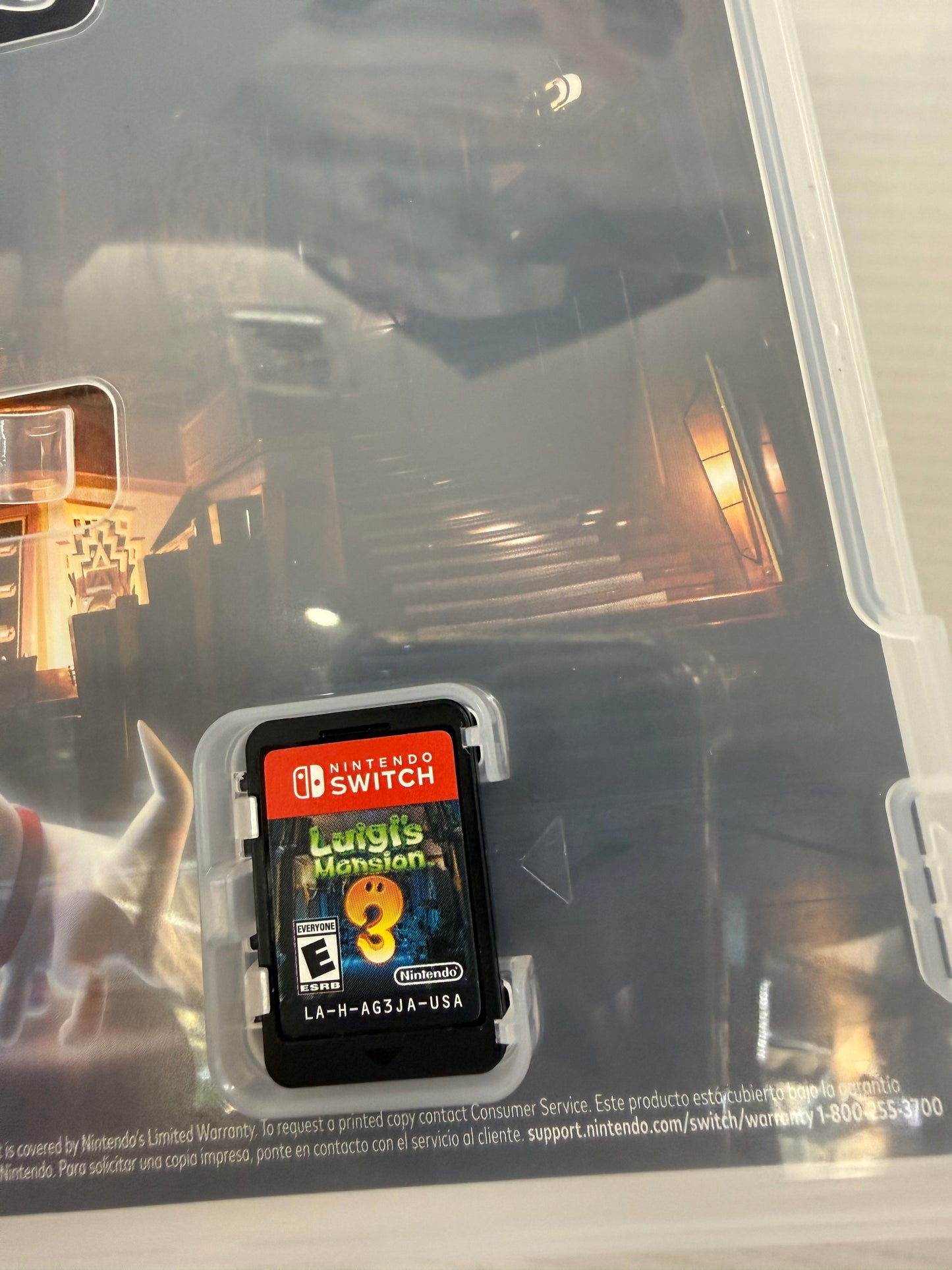 Luigi's Mansion 3 Standard Edition - Nintendo Switch