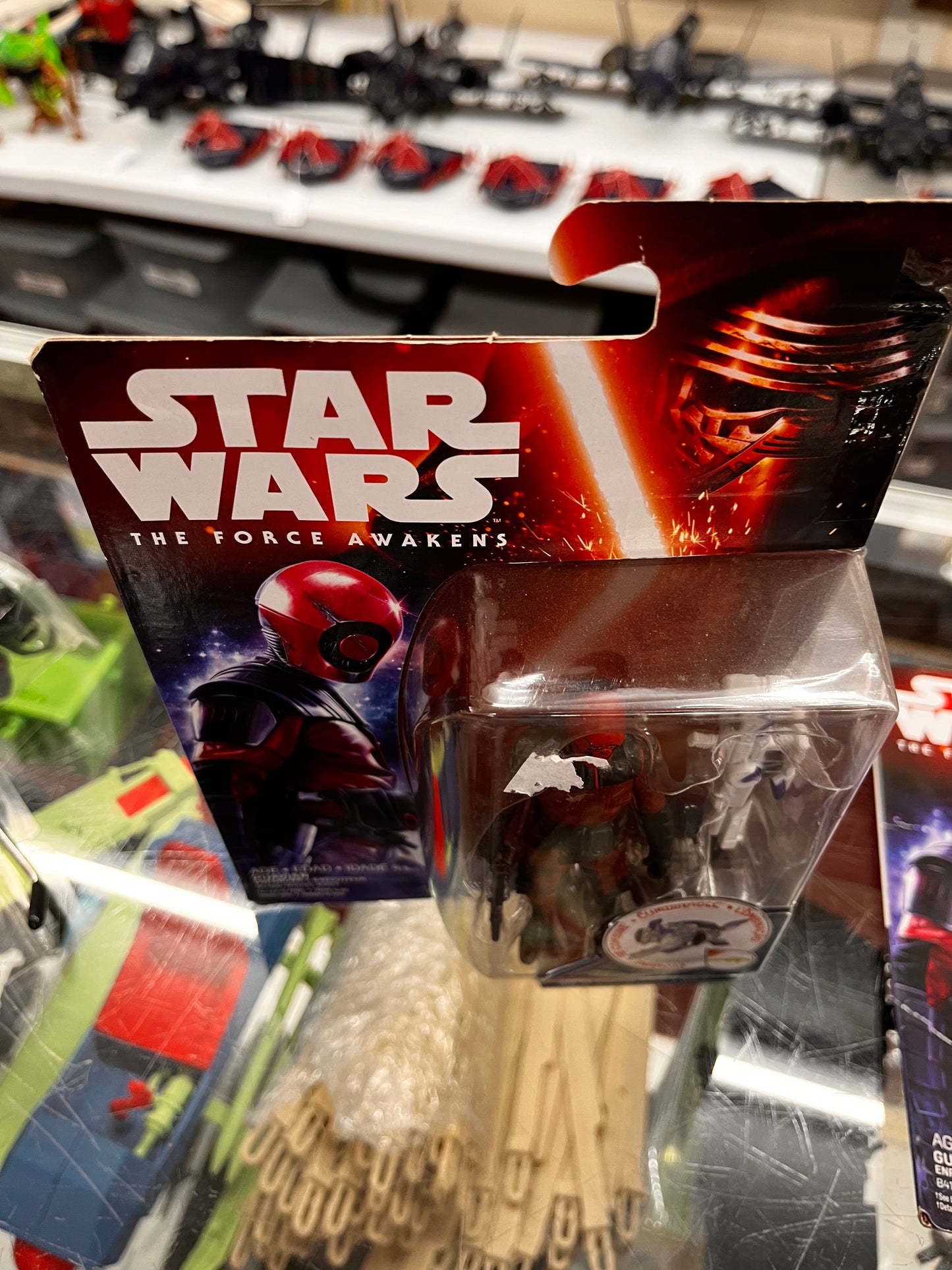 Hasbro Star Wars 3.75" Figure - GUAVIAN ENFORCER Episode VII B4165 (2015 Issue)