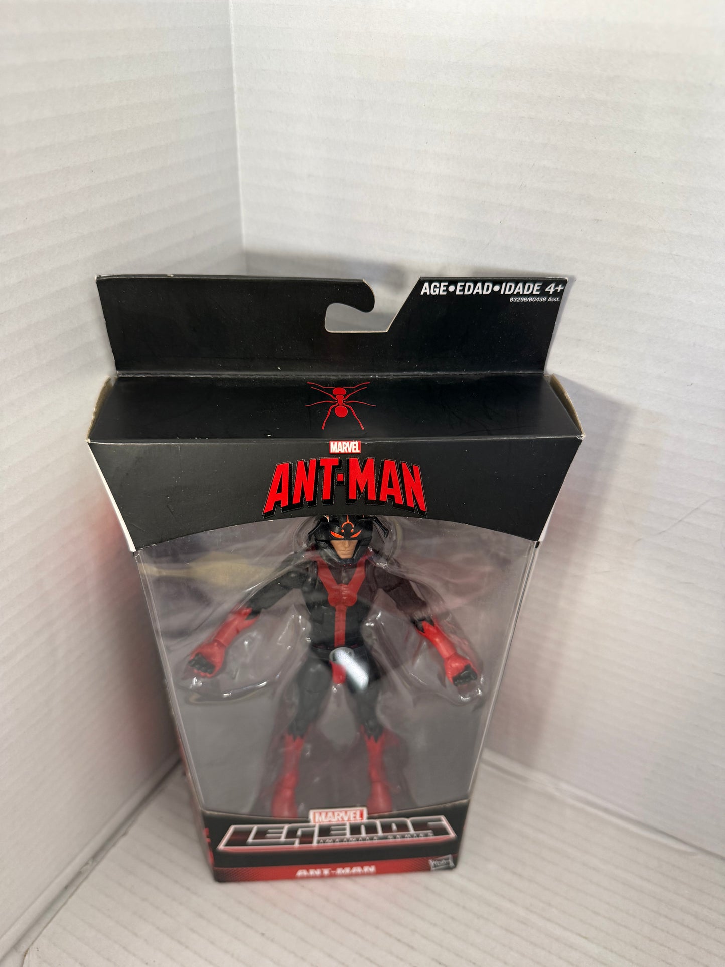 Marvel Legends Infinite Series Ant-Man Action Figure 2015