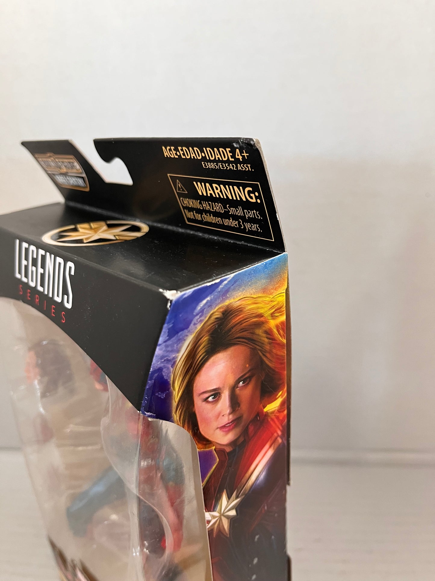 Marvel Legends Kree Series Captain Marvel Action Figure