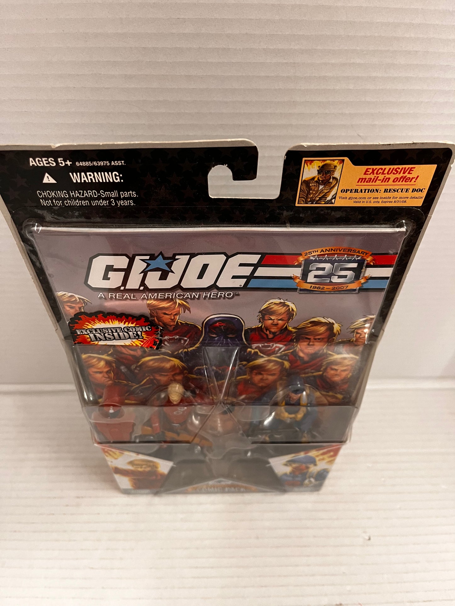 GI JOE 25th Anniversary Comic Pack Crimson Guard & Scarred Cobra Officer New