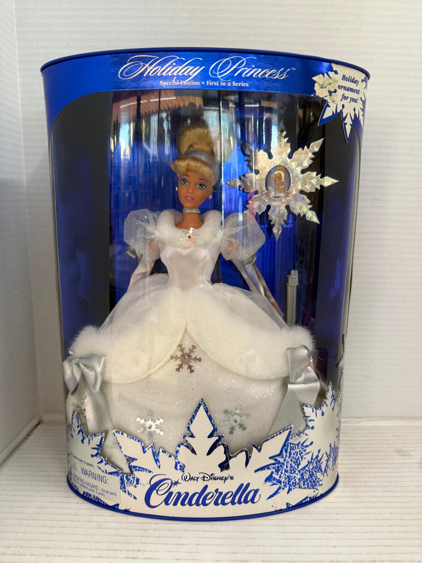 1996 Disney Cinderella Barbie Doll 16090 Holiday Princess Special Edition Mattel