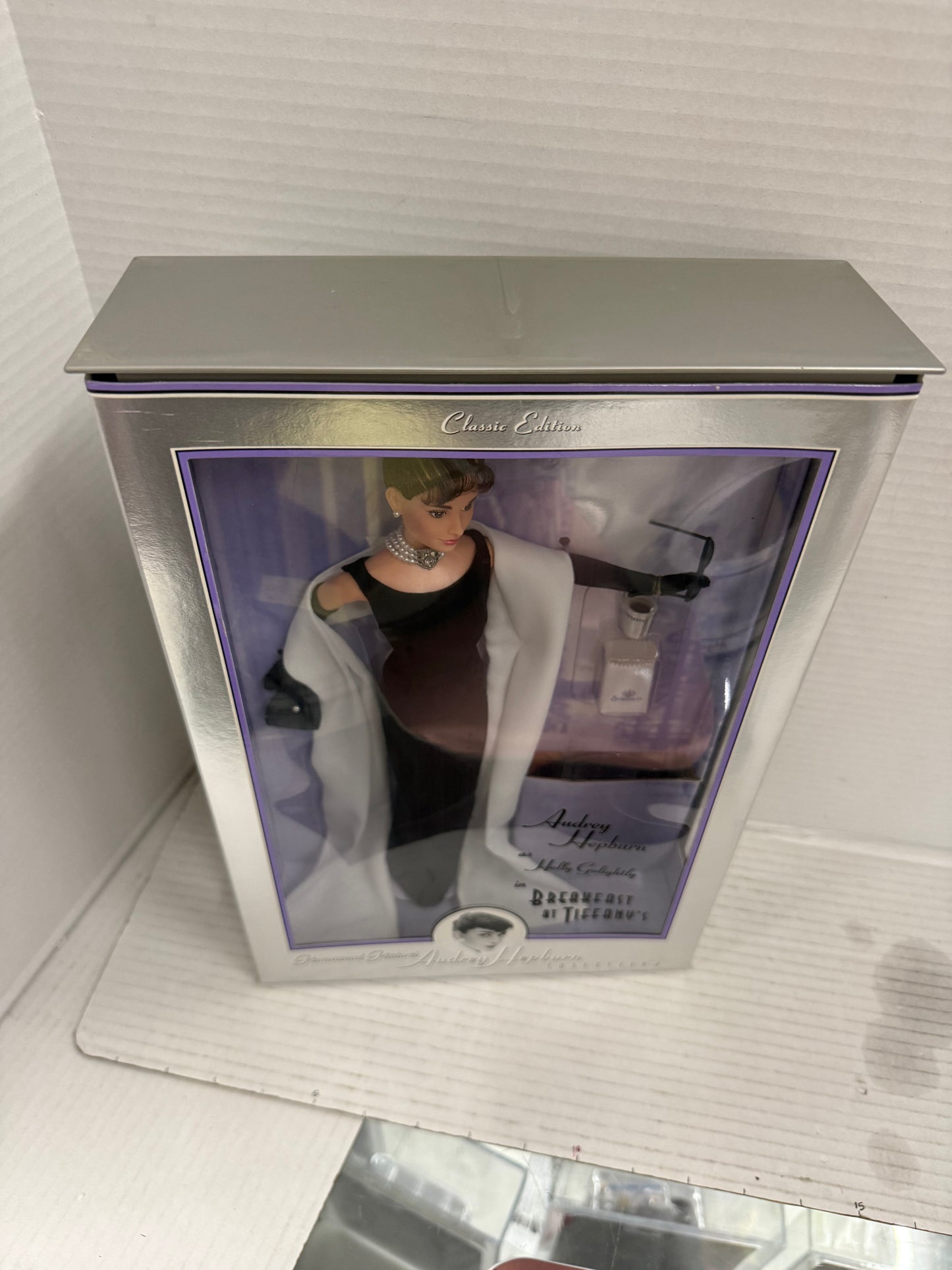 Barbie Audrey Hepburn Holly Golightly Breakfast at Tiffany's 1998
