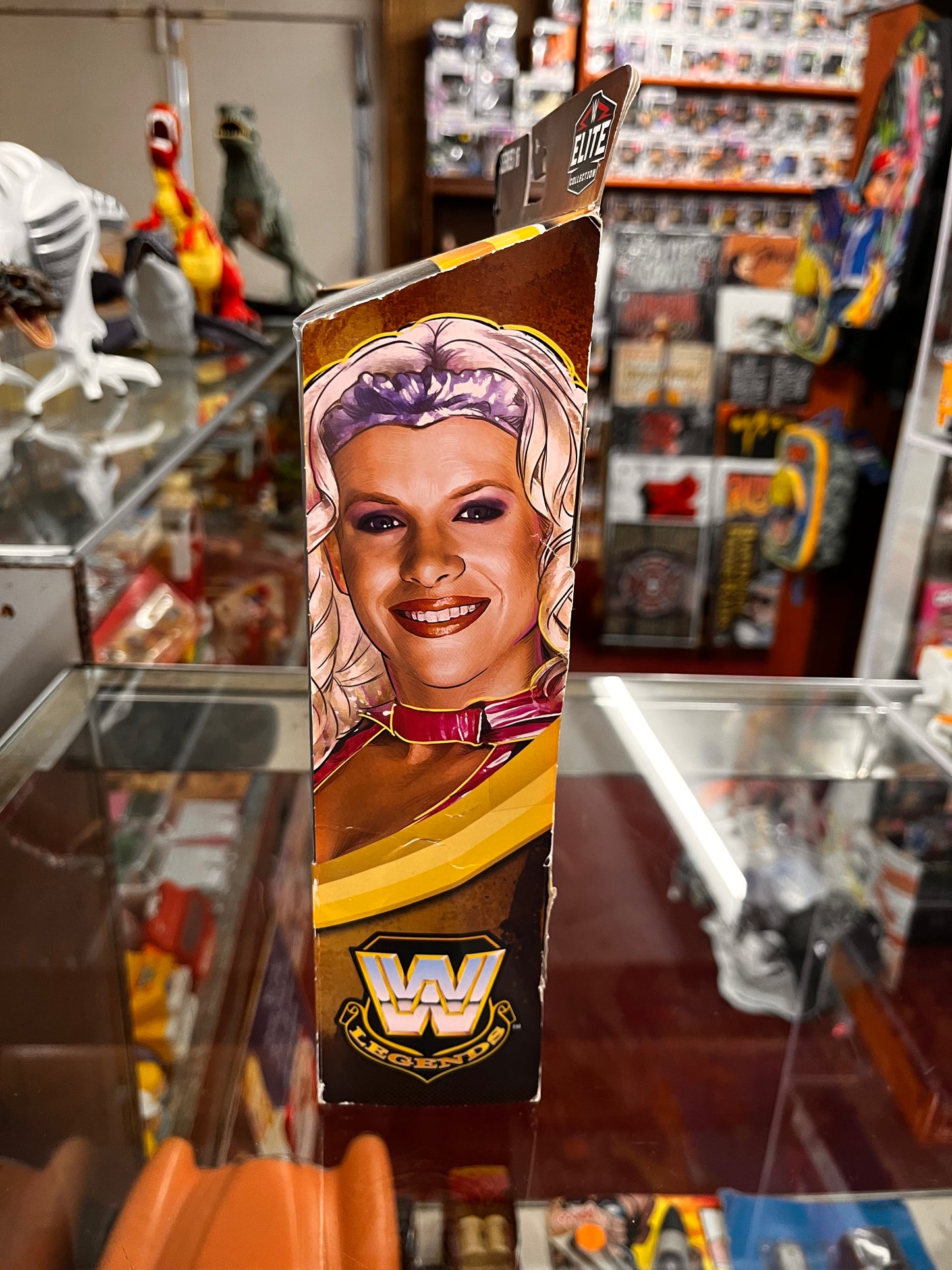 Mattel WWE Elite Legends Series 16 - Molly Holly Pink Action Figure New WWF