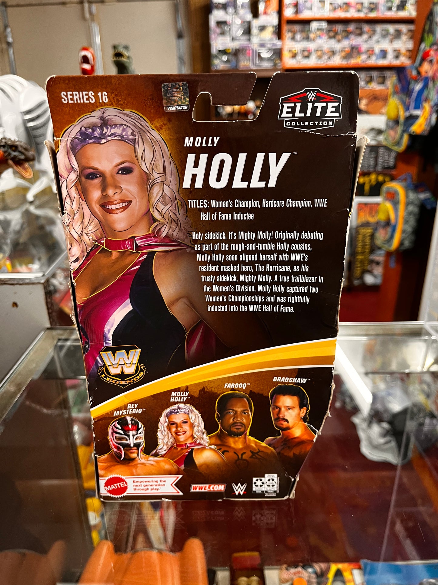 Mattel WWE Elite Legends Series 16 - Molly Holly Pink Action Figure New WWF