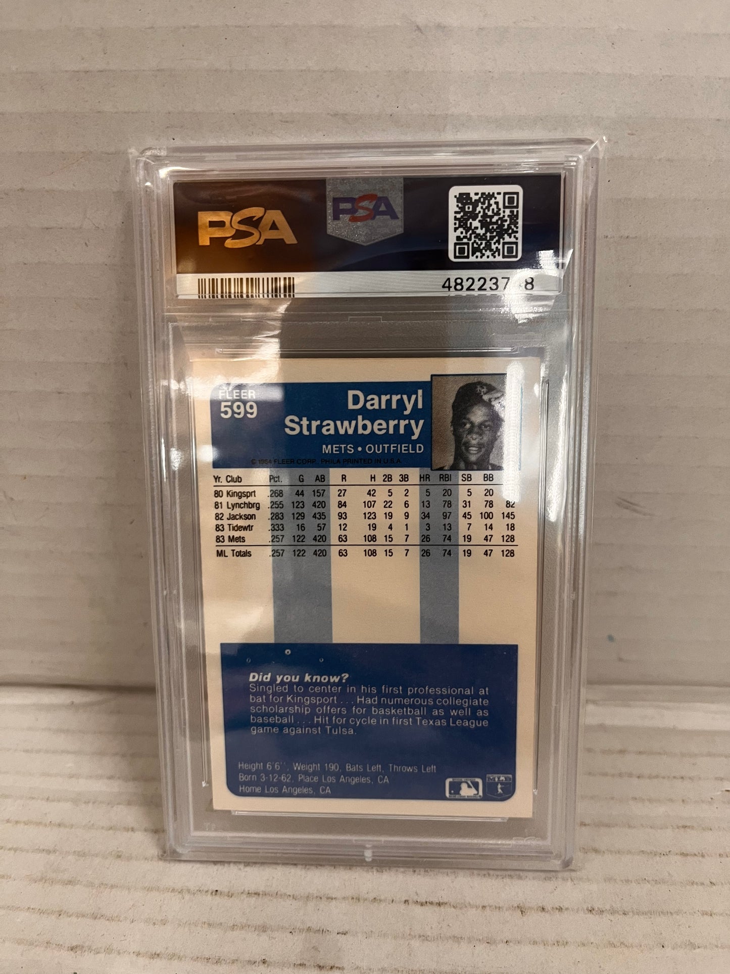 1984 Fleer Darryl Strawberry #599 PSA 8