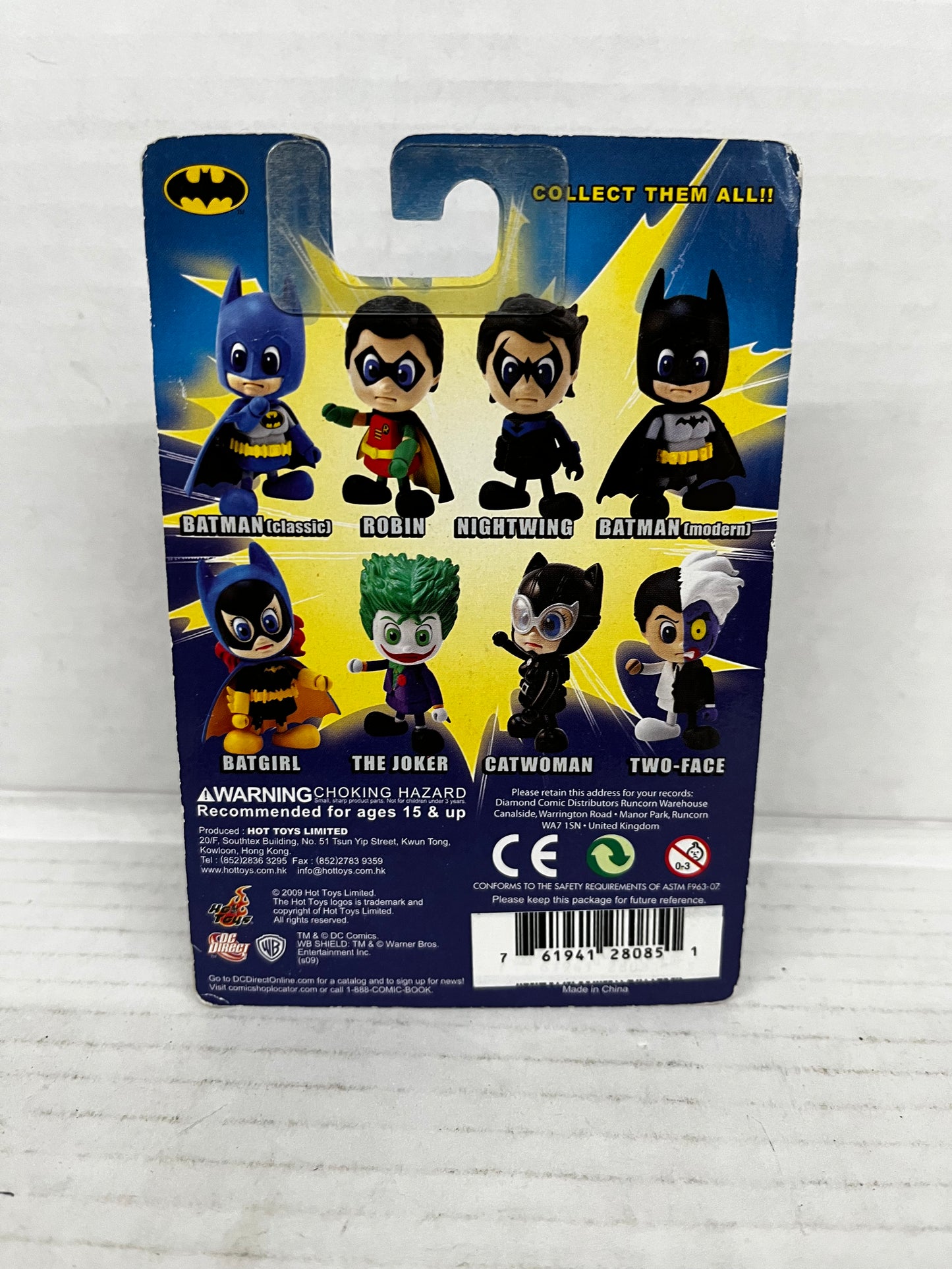 Hot toys Cosbaby Batgirl MIP DC Collectibles Batman Toy Action Figure