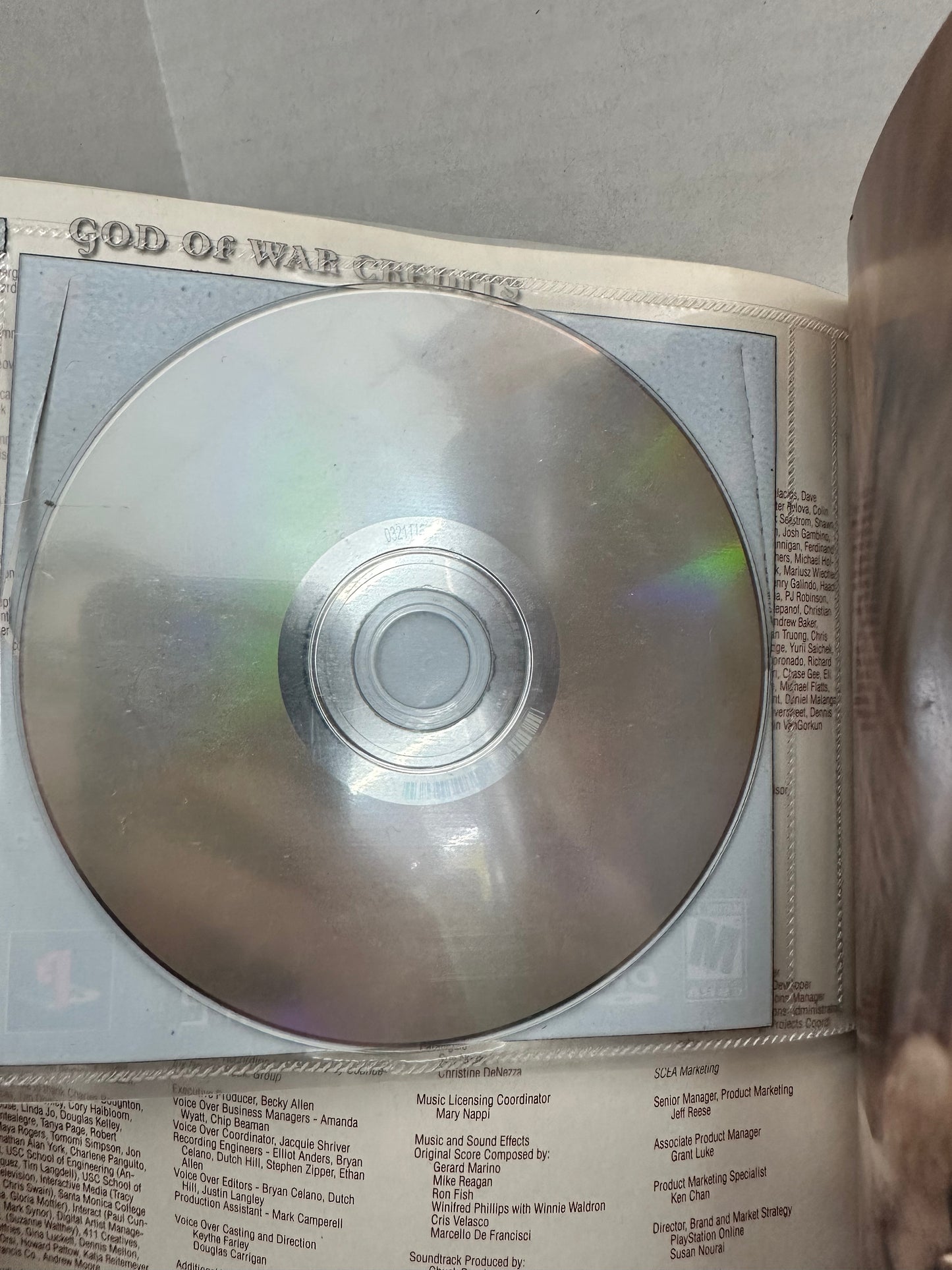 God of War Prima Official Strategy Game Guide PS2 W/Exclusive DVD Inside