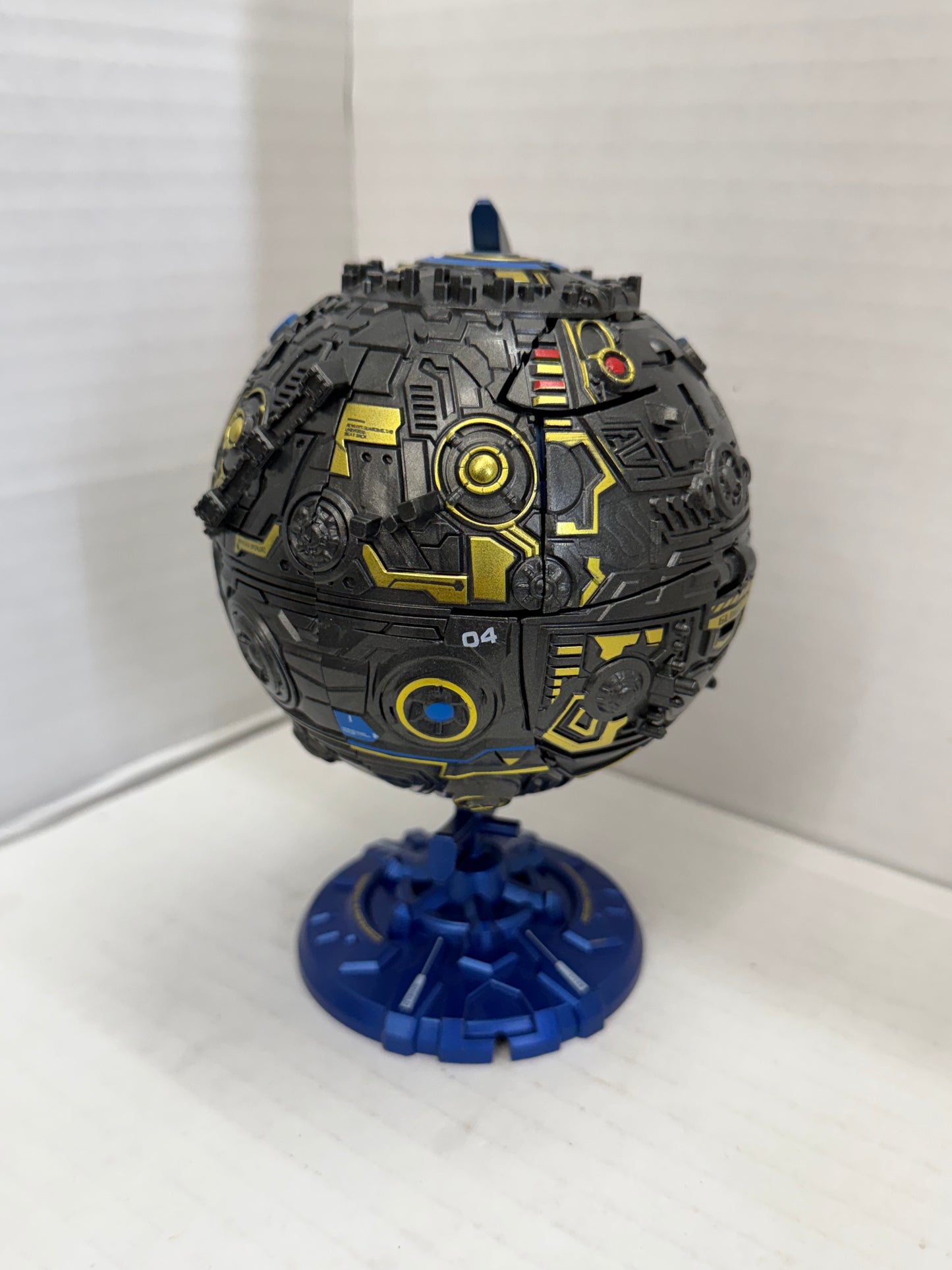 Xinggang Seed Primus 22cm Transforming Robot Action Figure